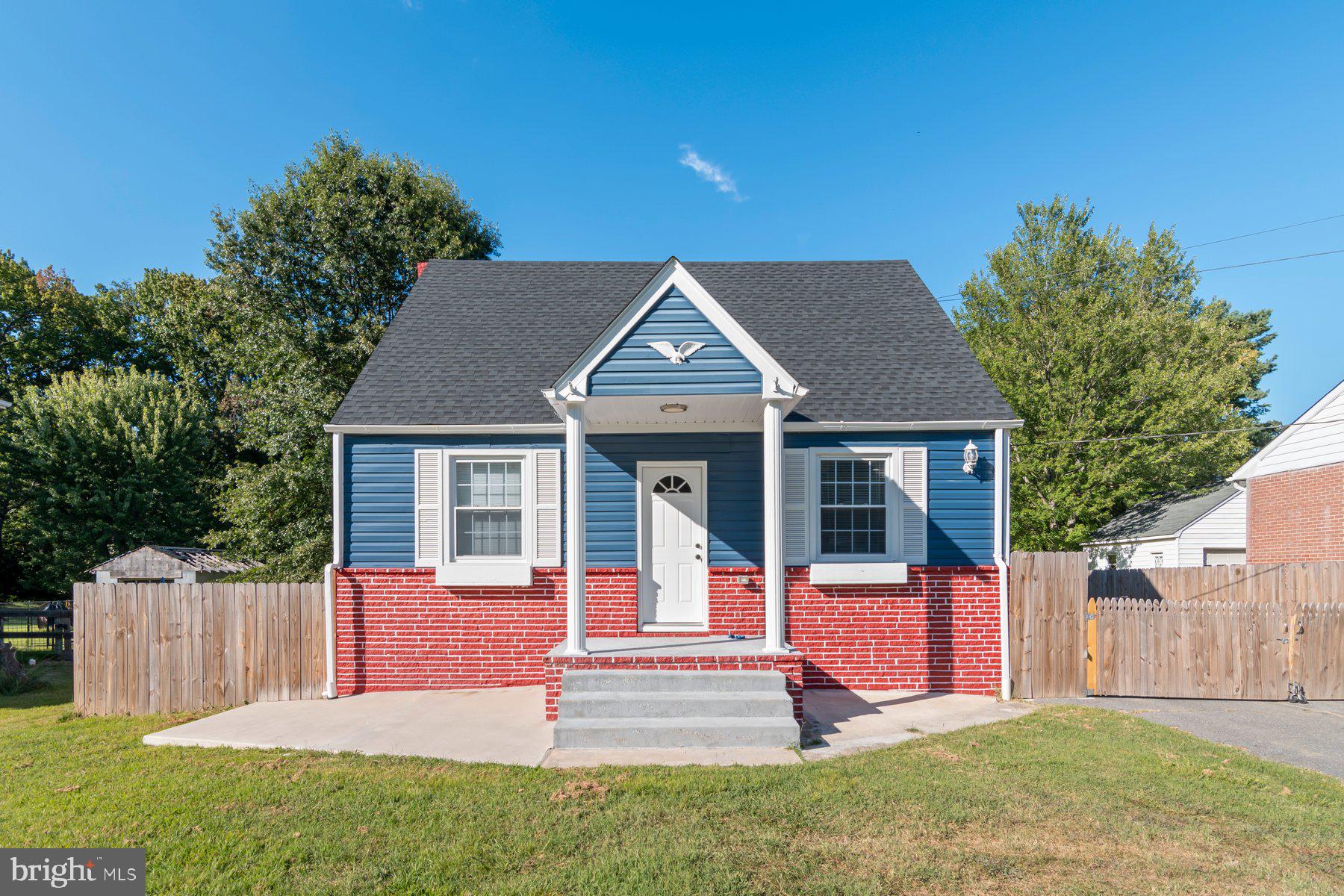 ROCKAWAY BEACH - Residential