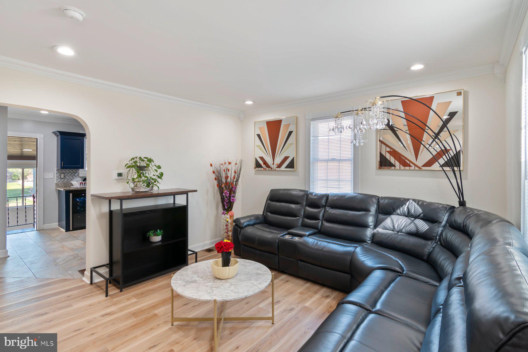 ROCKAWAY BEACH - Residential