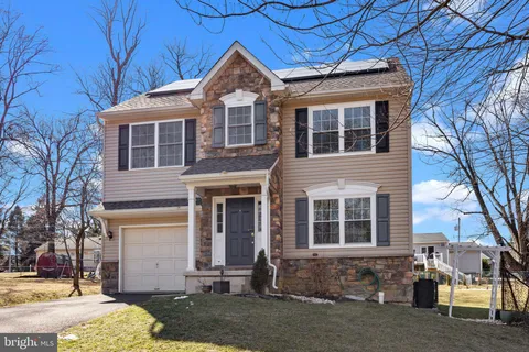 237 Dora Avenue, Horsham, PA 19044 - MLS#: PAMC2129442