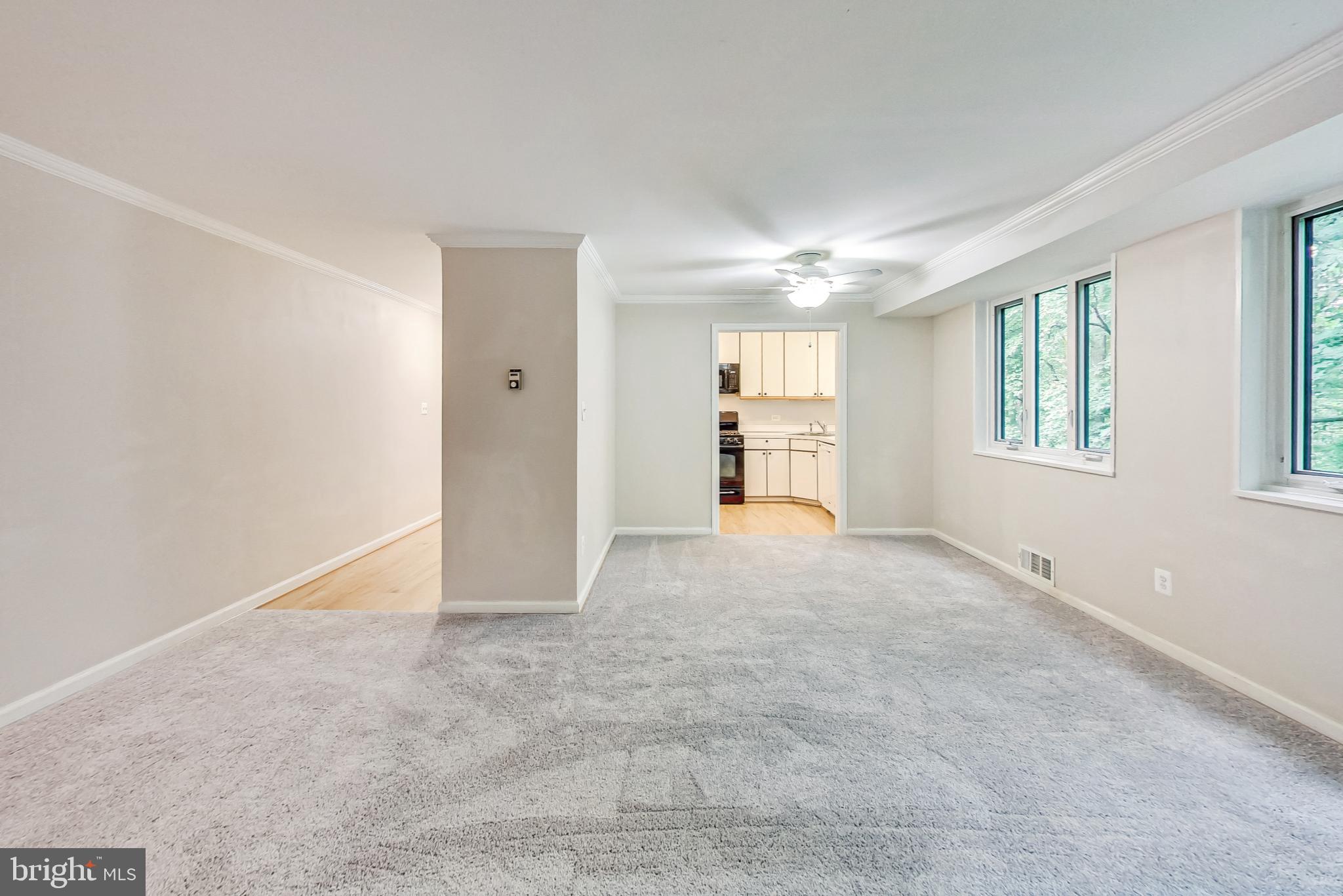 PARKSIDE CONDOMINIUMS - Residential Lease