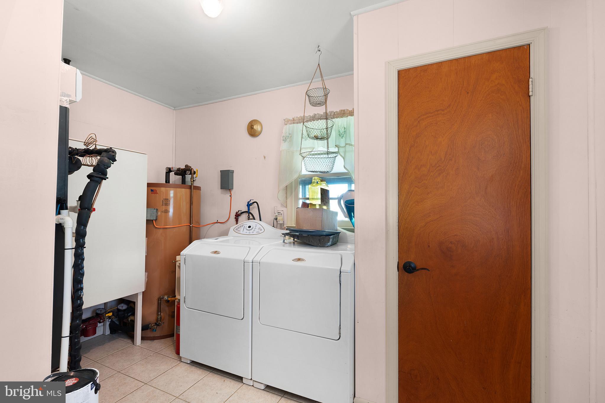 PEACOCK MANOR - Residential