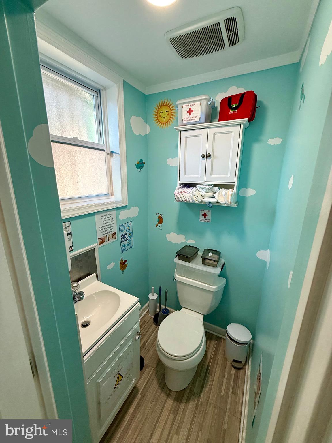 WISSINOMING - Commercial Sale