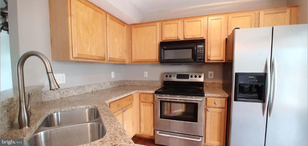 CROSSROADS VILLAGE - Residential Lease