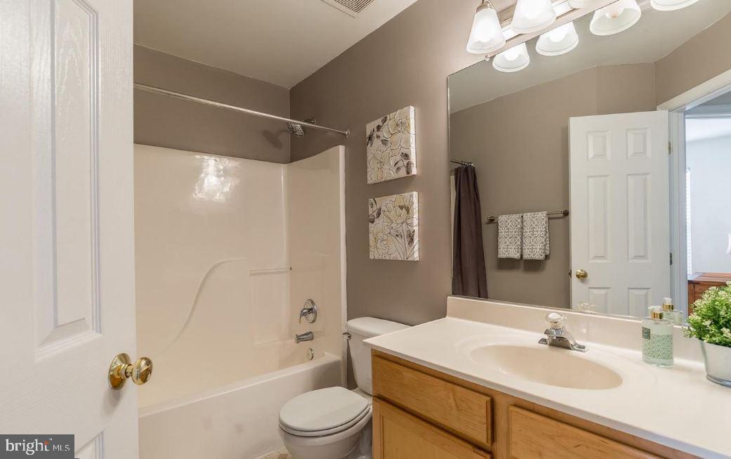 CROSSROADS VILLAGE - Residential Lease