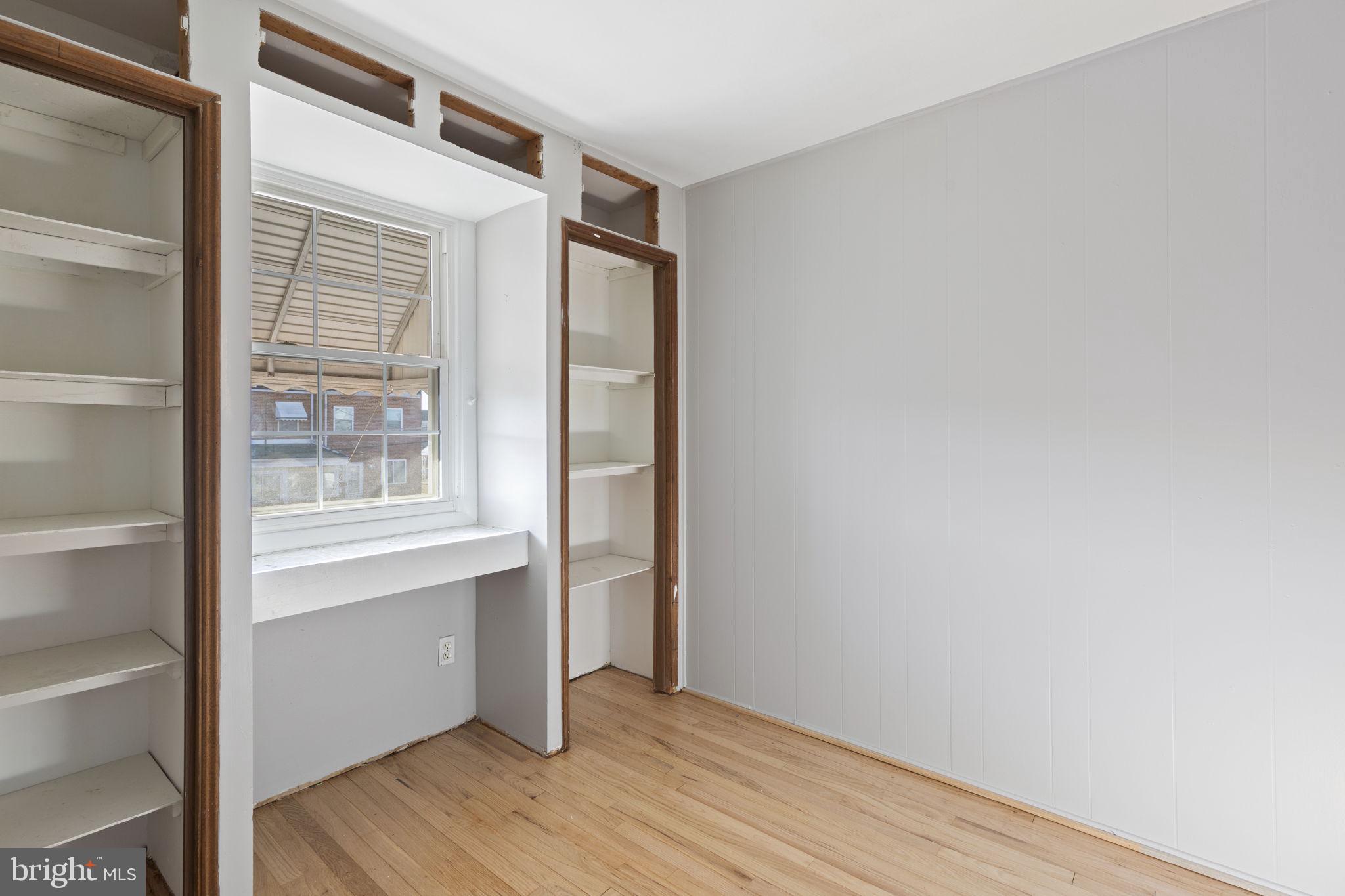 NORTHBROOK - Residential Lease