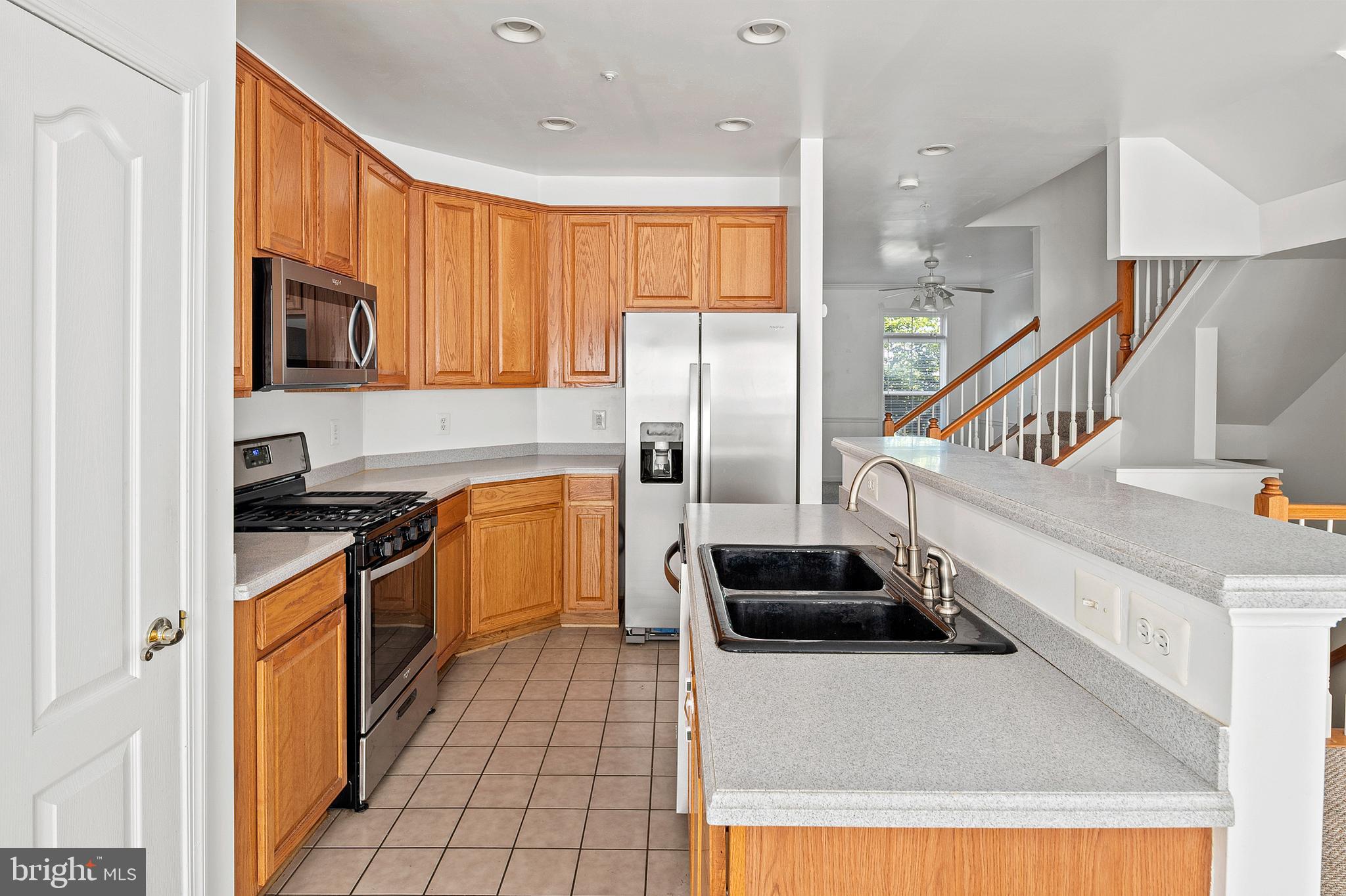 GOVERNORS GRANT - Residential Lease