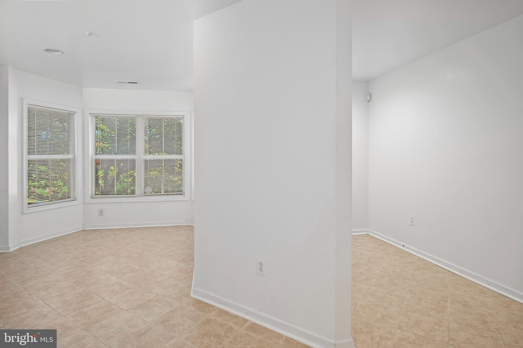 GOVERNORS GRANT - Residential Lease