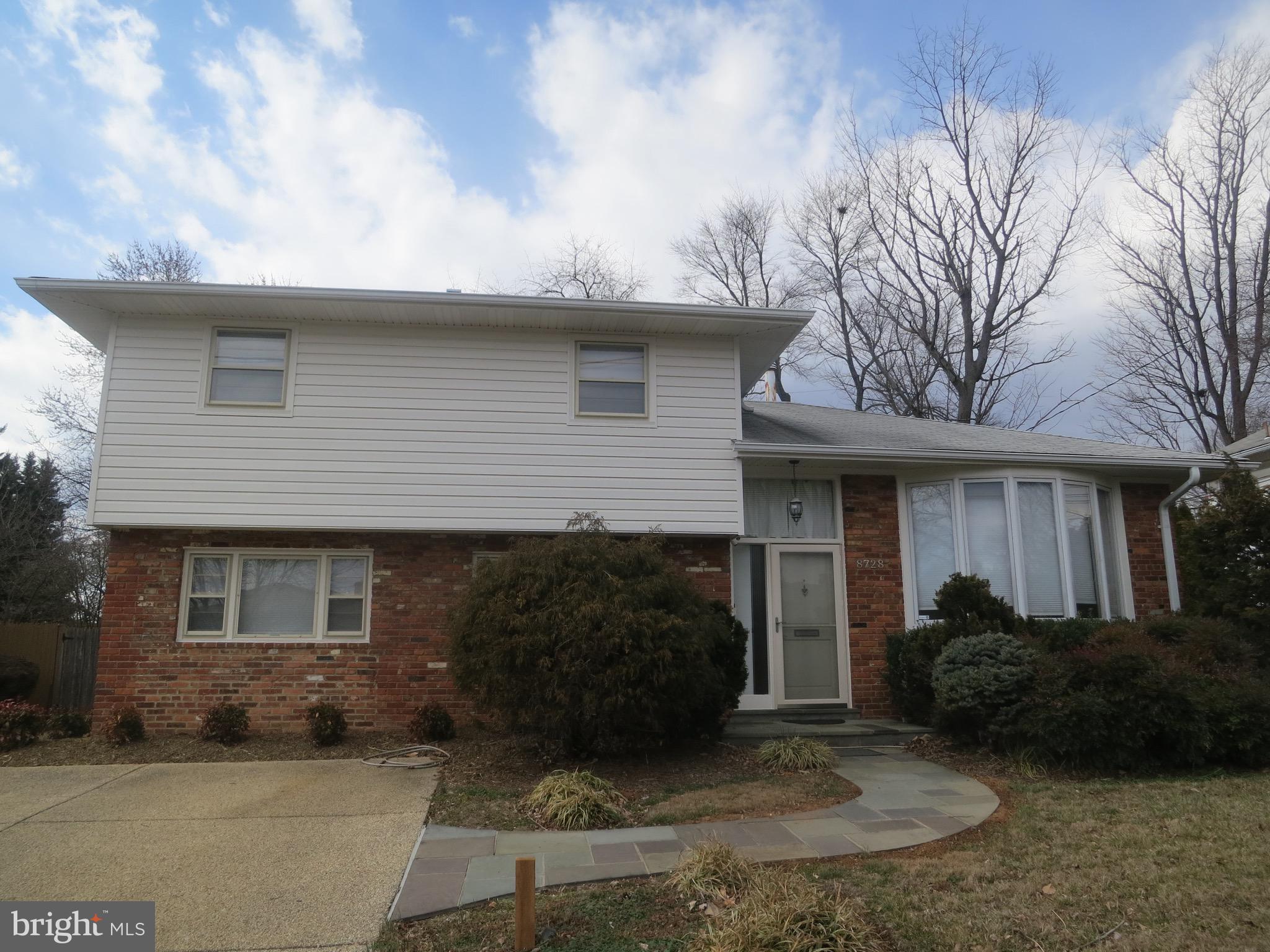 BRADMOOR - Residential Lease