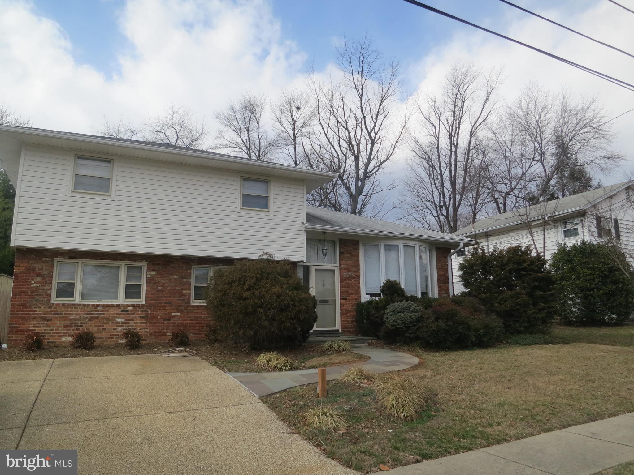 BRADMOOR - Residential Lease