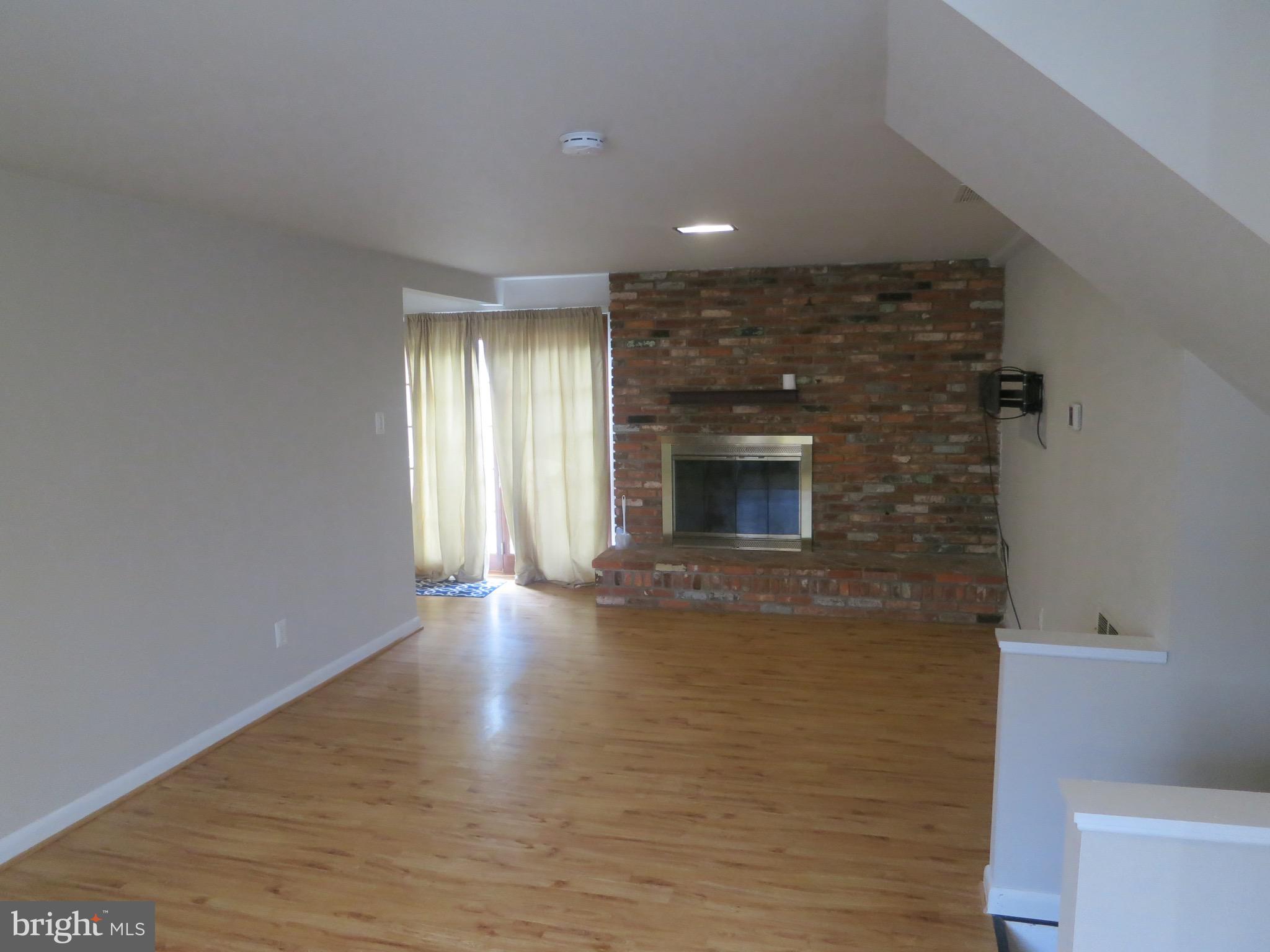 BRADMOOR - Residential Lease