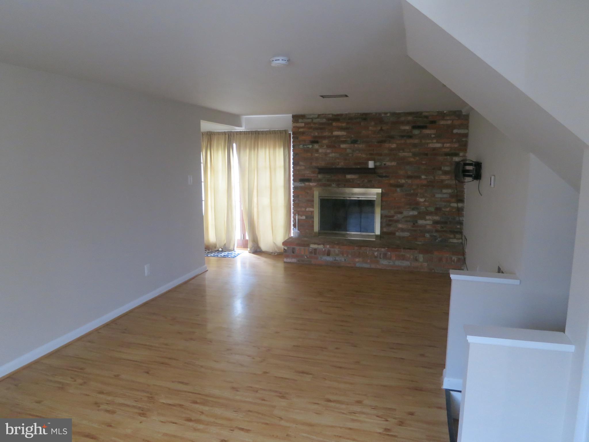 BRADMOOR - Residential Lease