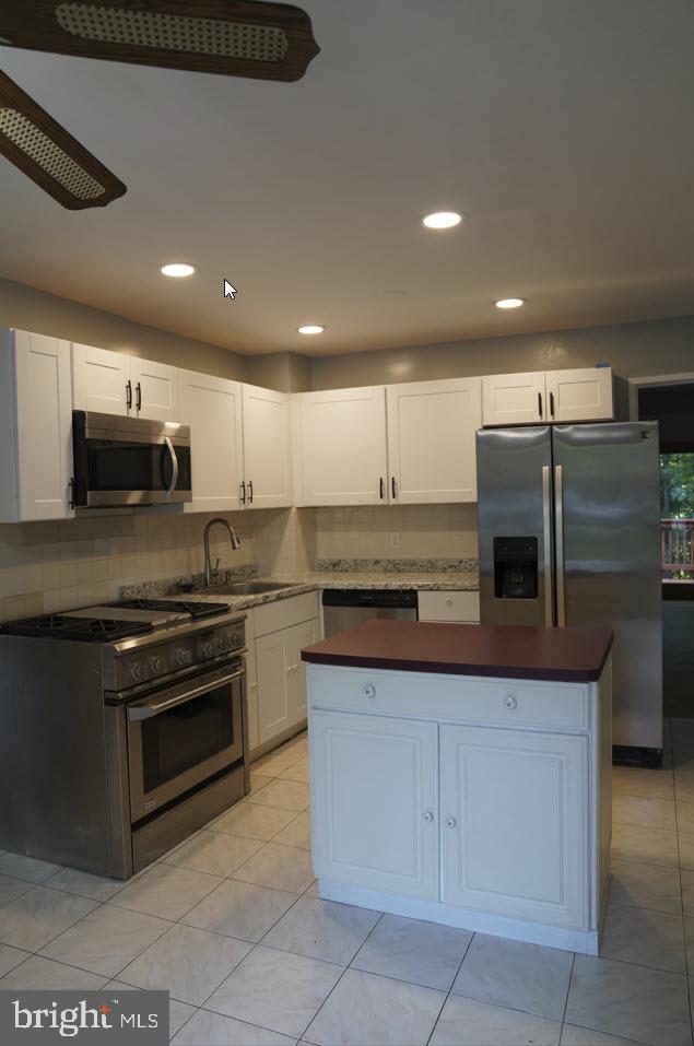 INVERNESS FOREST - Residential