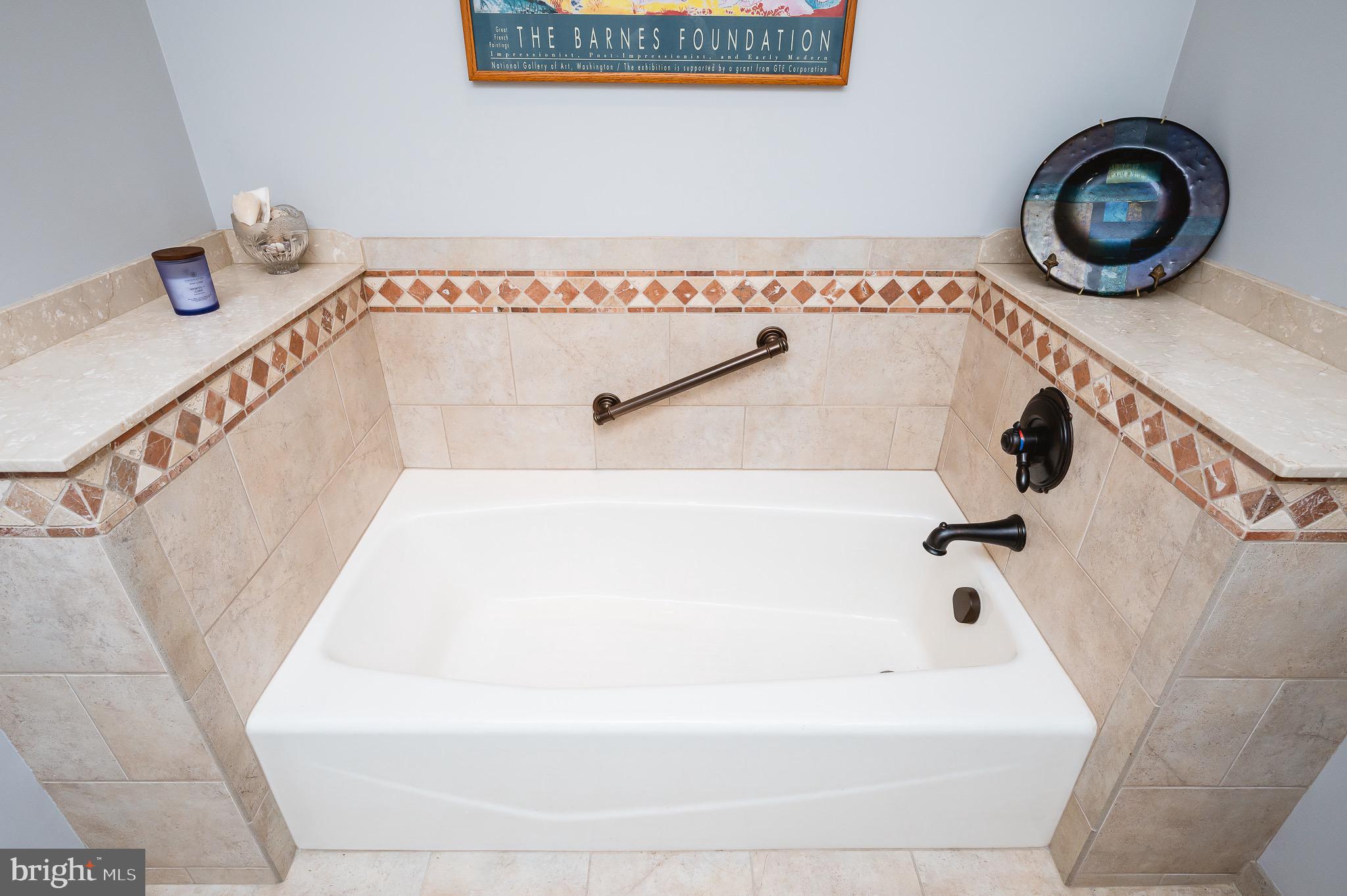 HIGH POINT MANOR - Residential