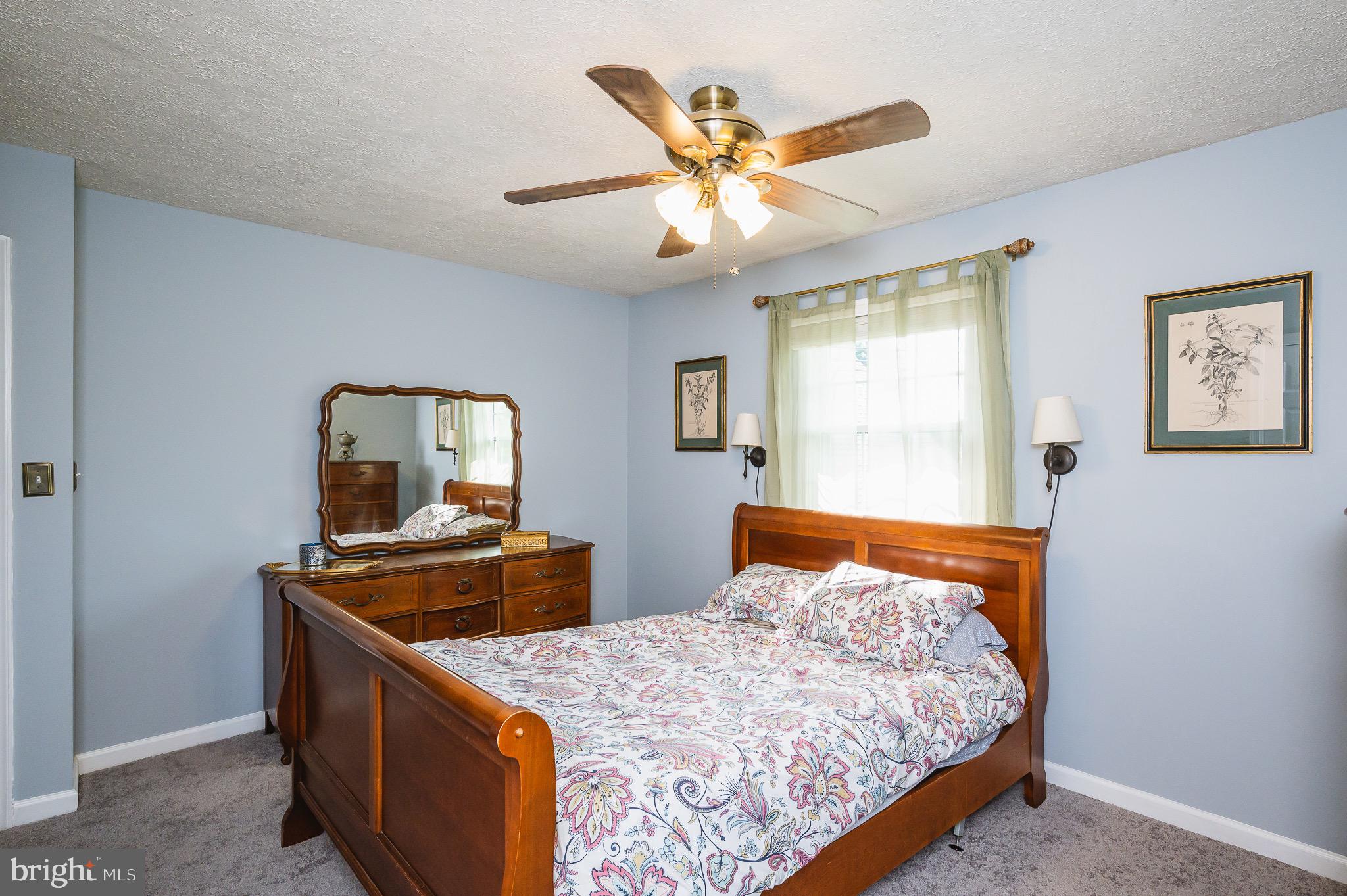 HIGH POINT MANOR - Residential