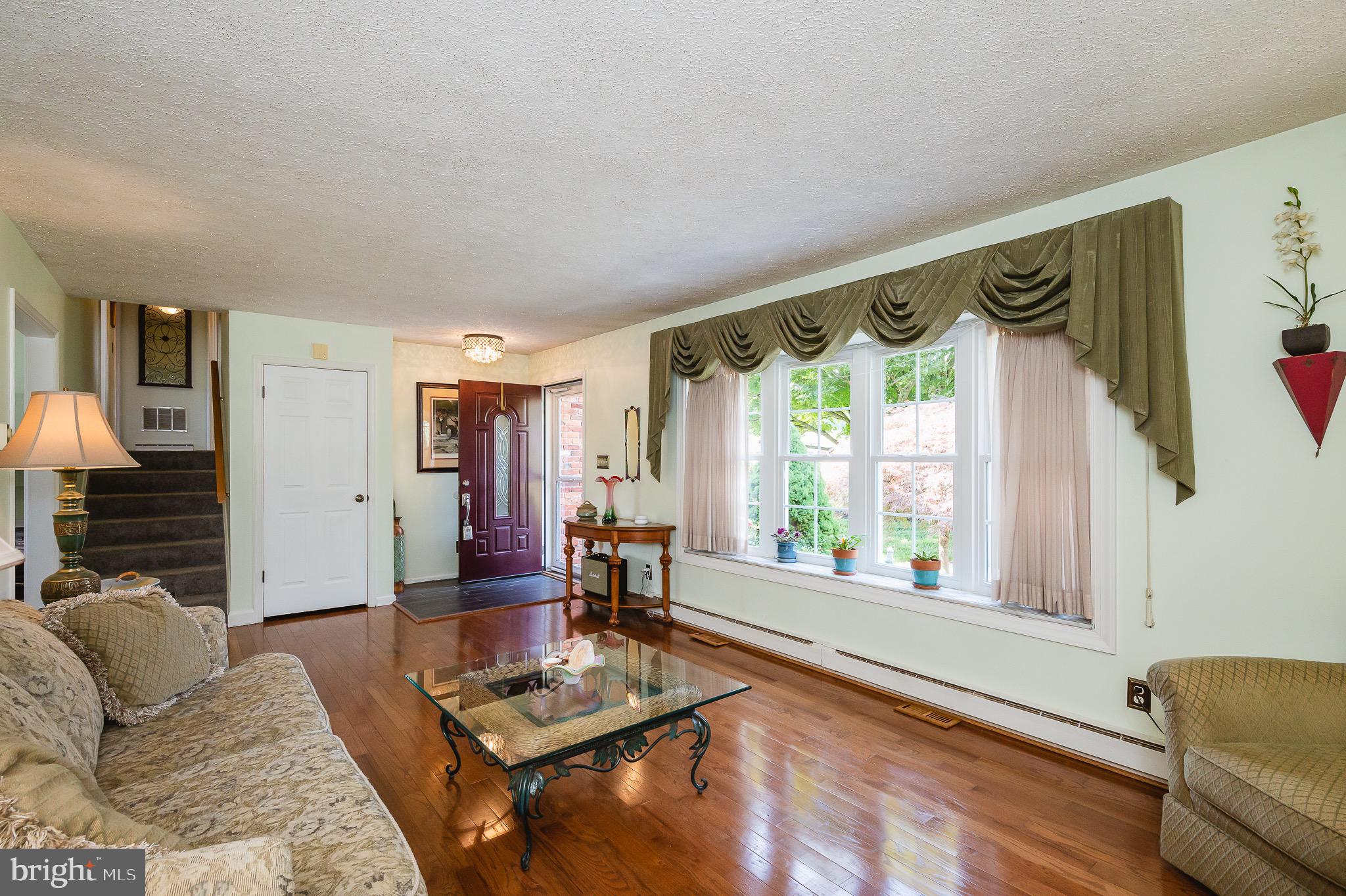 HIGH POINT MANOR - Residential