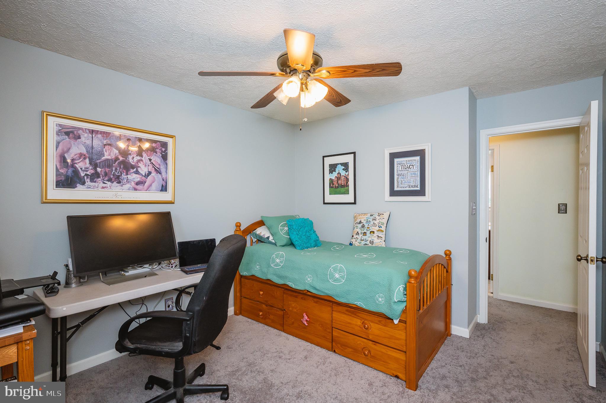 HIGH POINT MANOR - Residential