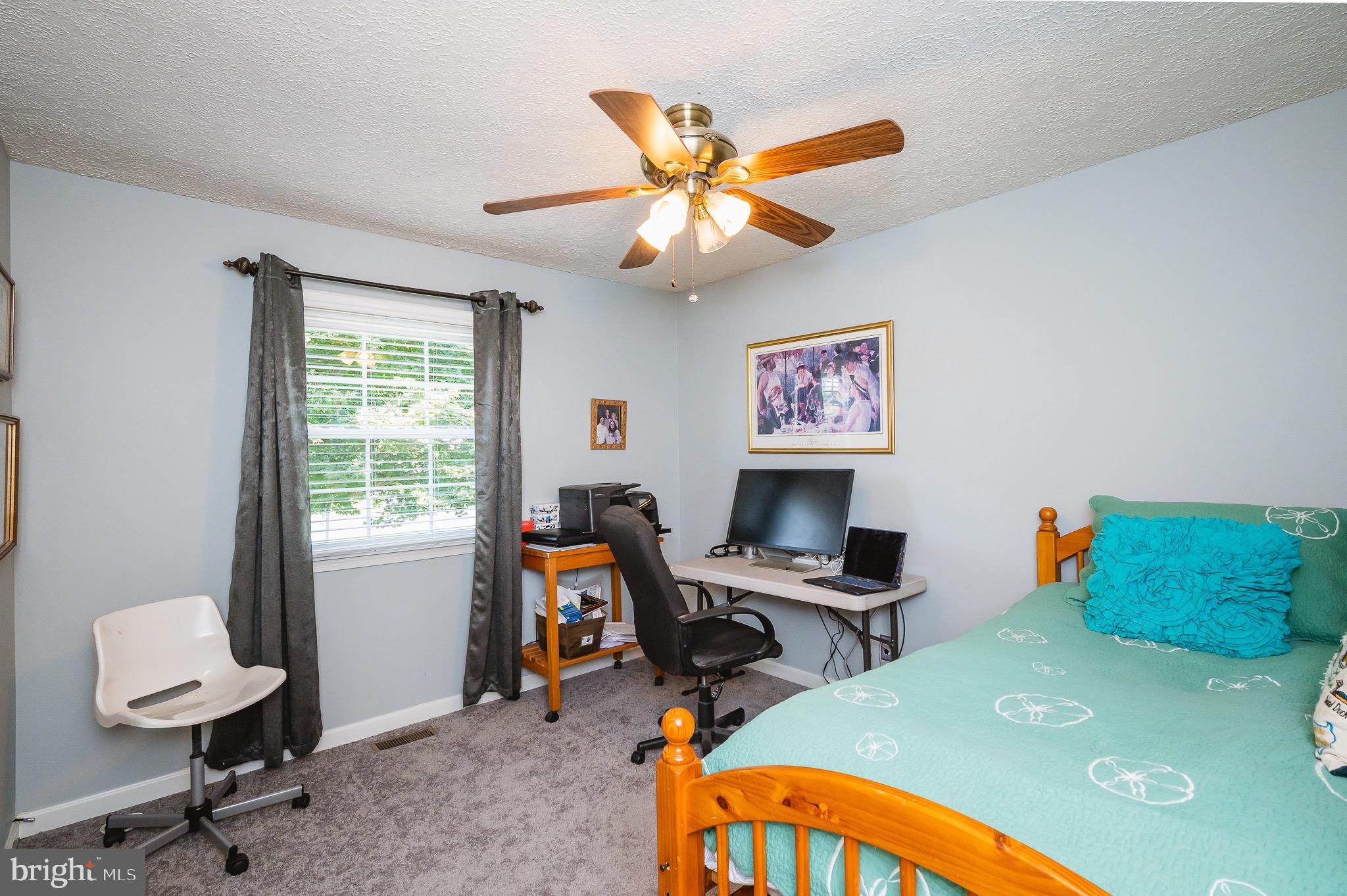 HIGH POINT MANOR - Residential