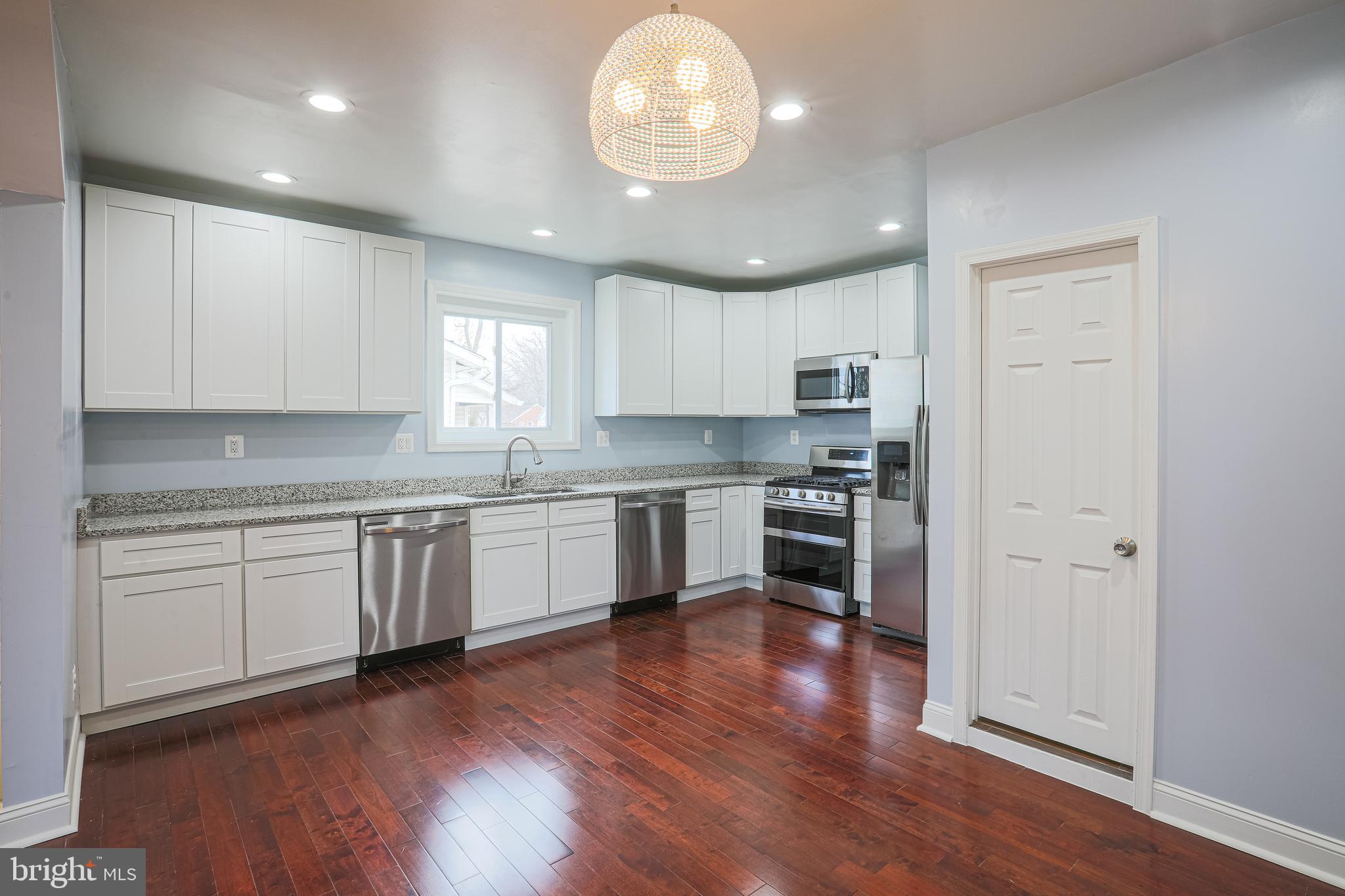 3415 MENLO DRIVE