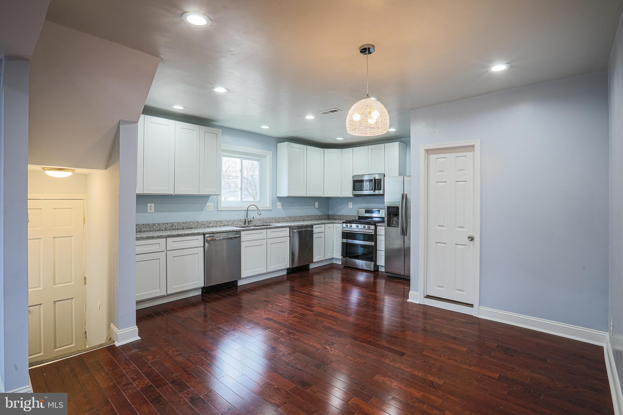 3415 MENLO DRIVE