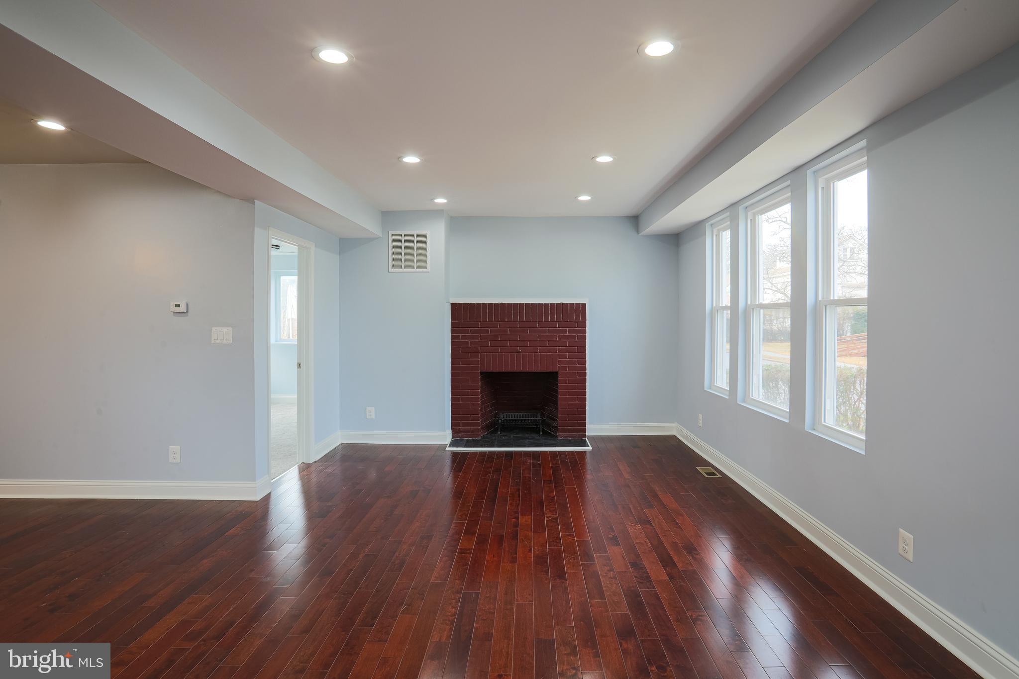 UPPER PARK HEIGHTS - Residential