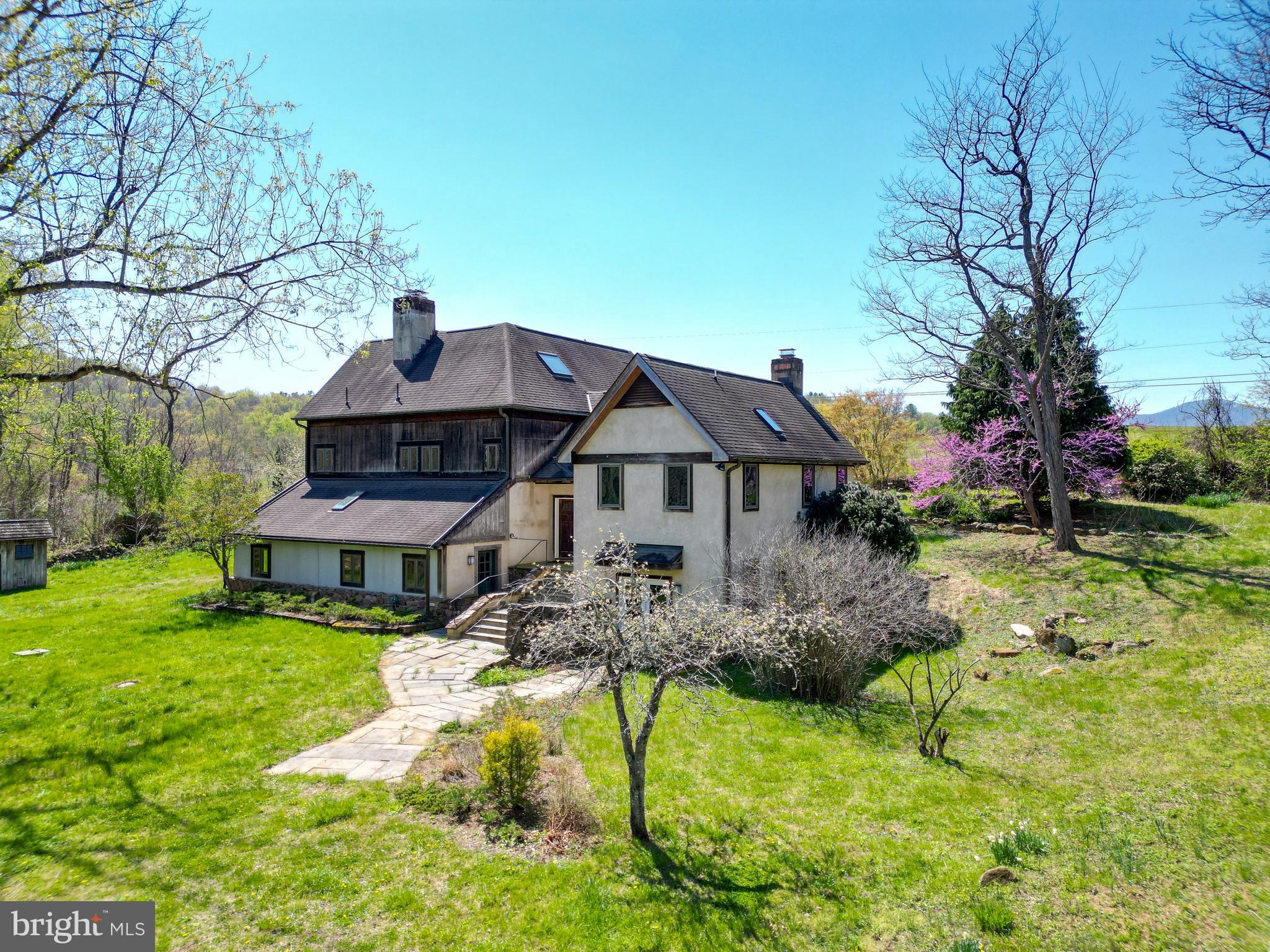 45 SHOOTZ HOLLOW ROAD