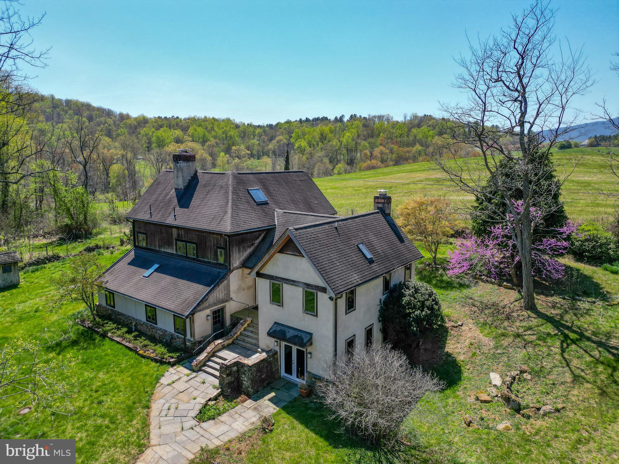 45 SHOOTZ HOLLOW ROAD