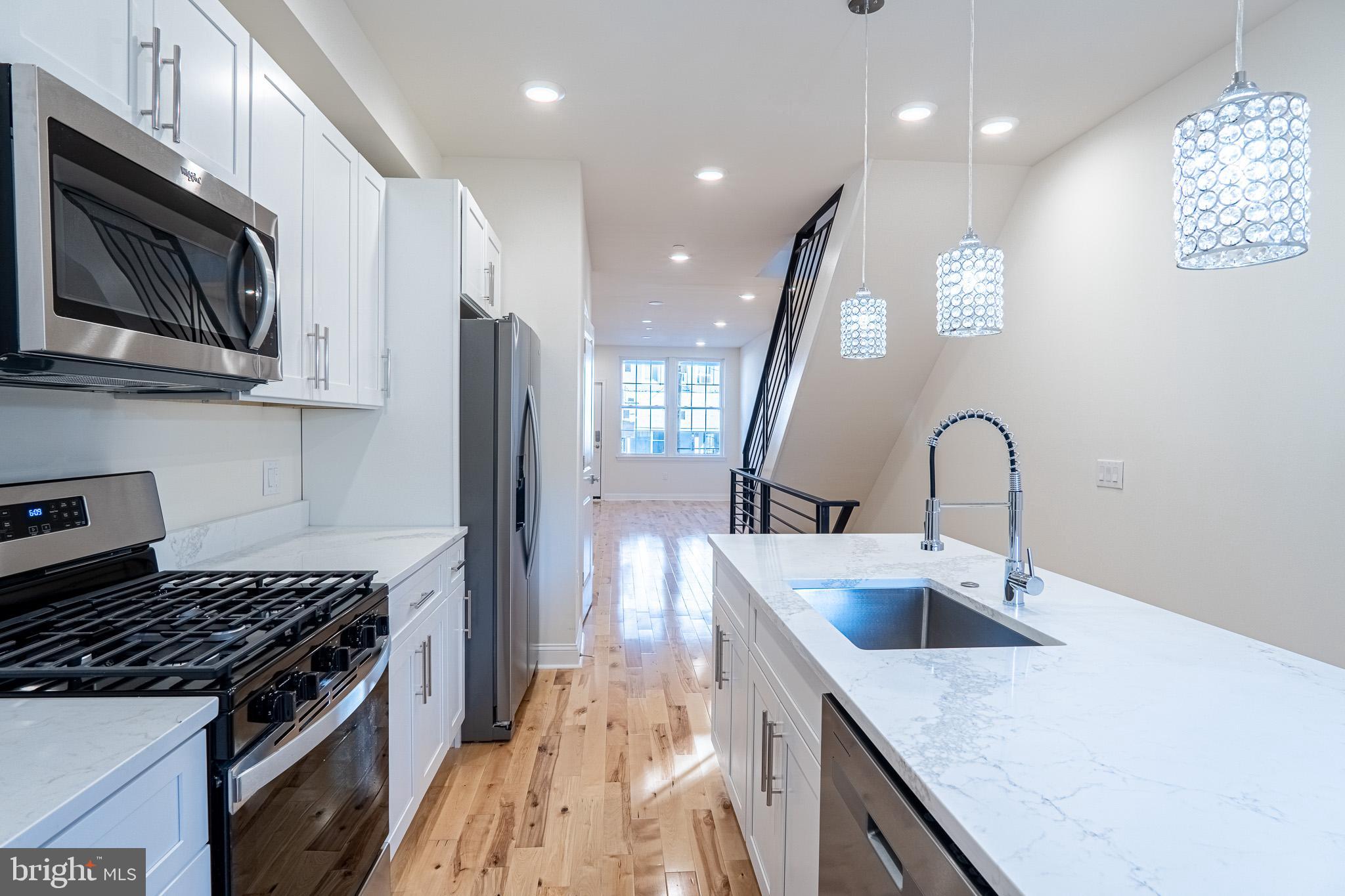 MANTUA - Residential