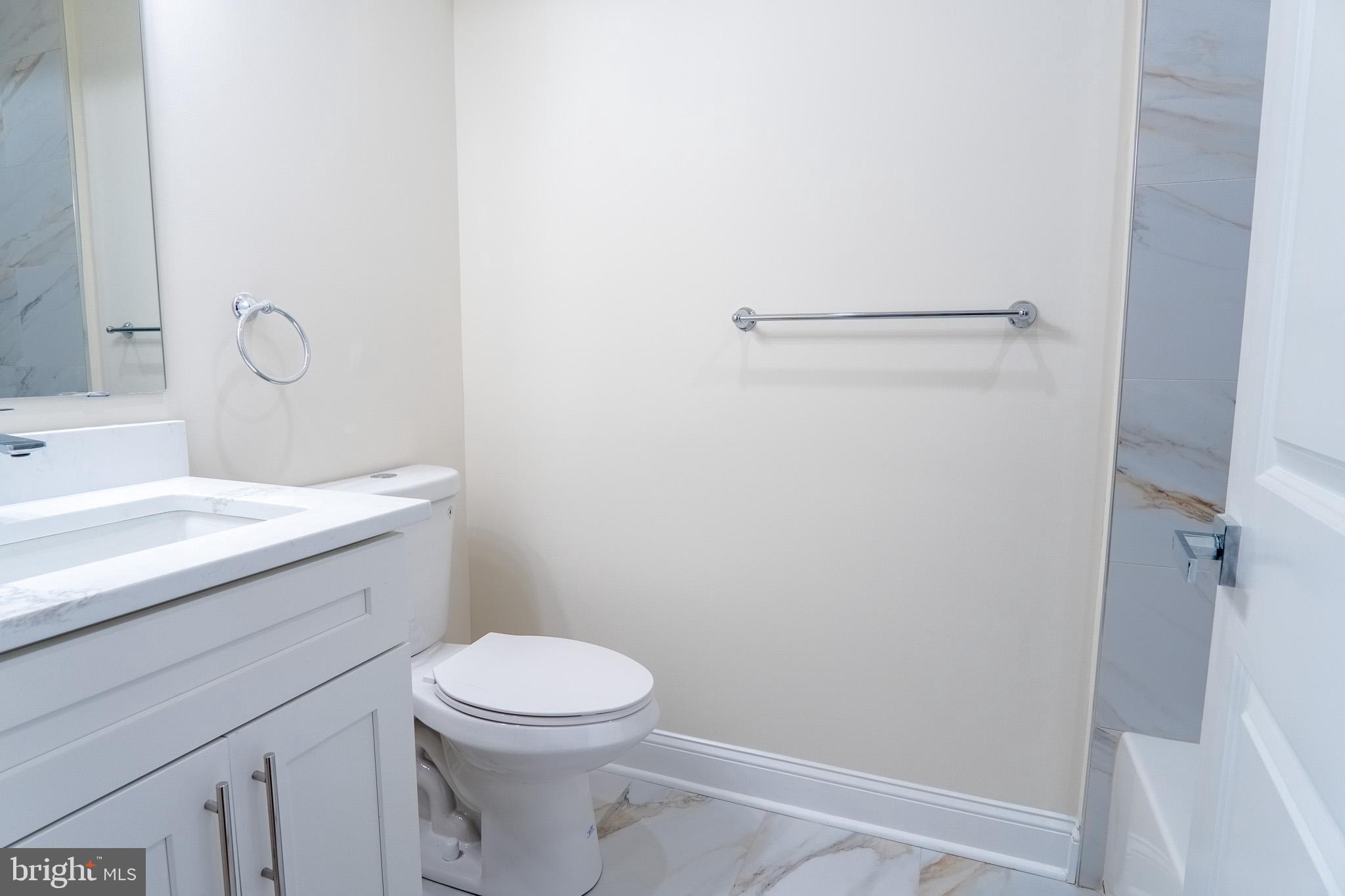 MANTUA - Residential