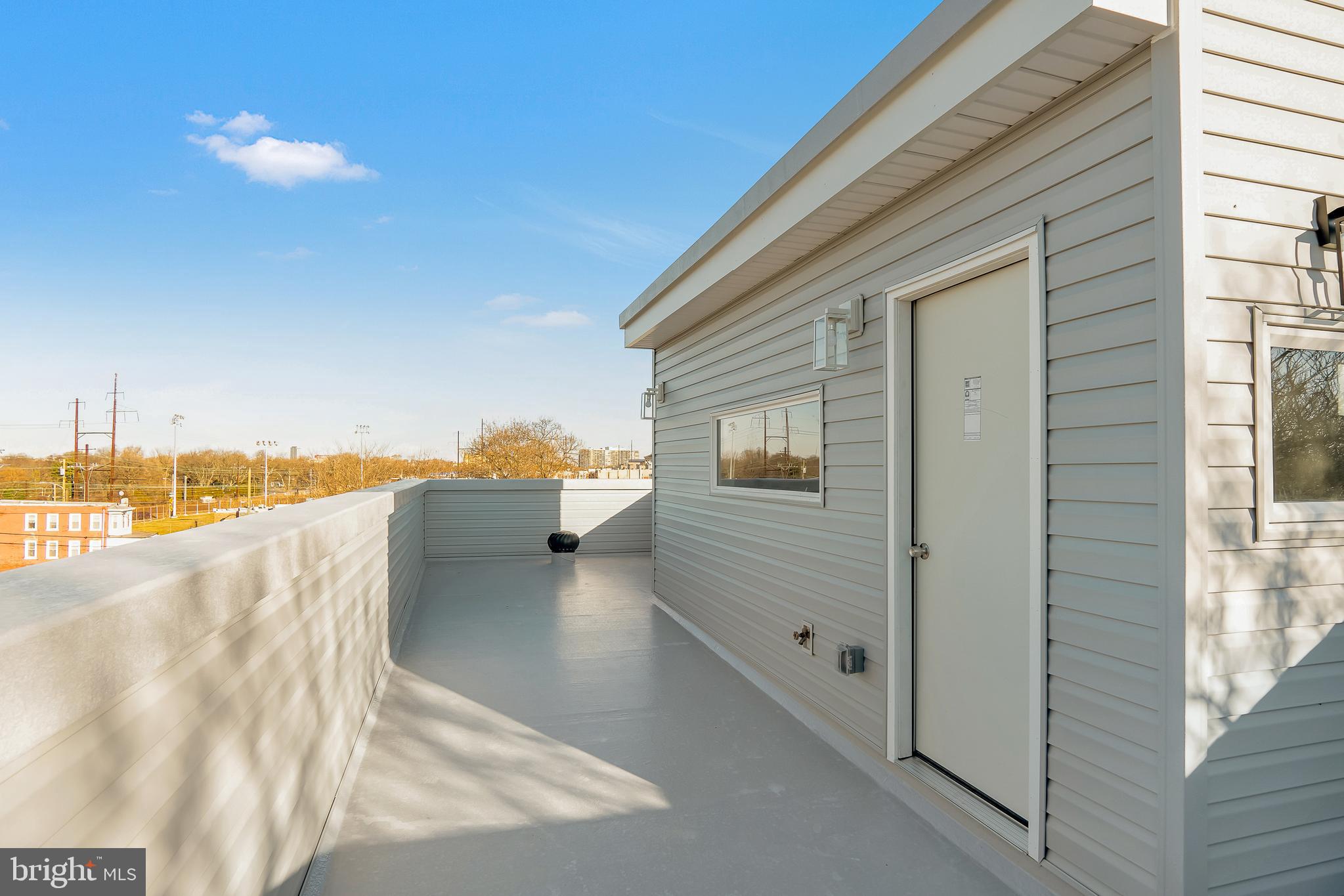 MANTUA - Residential