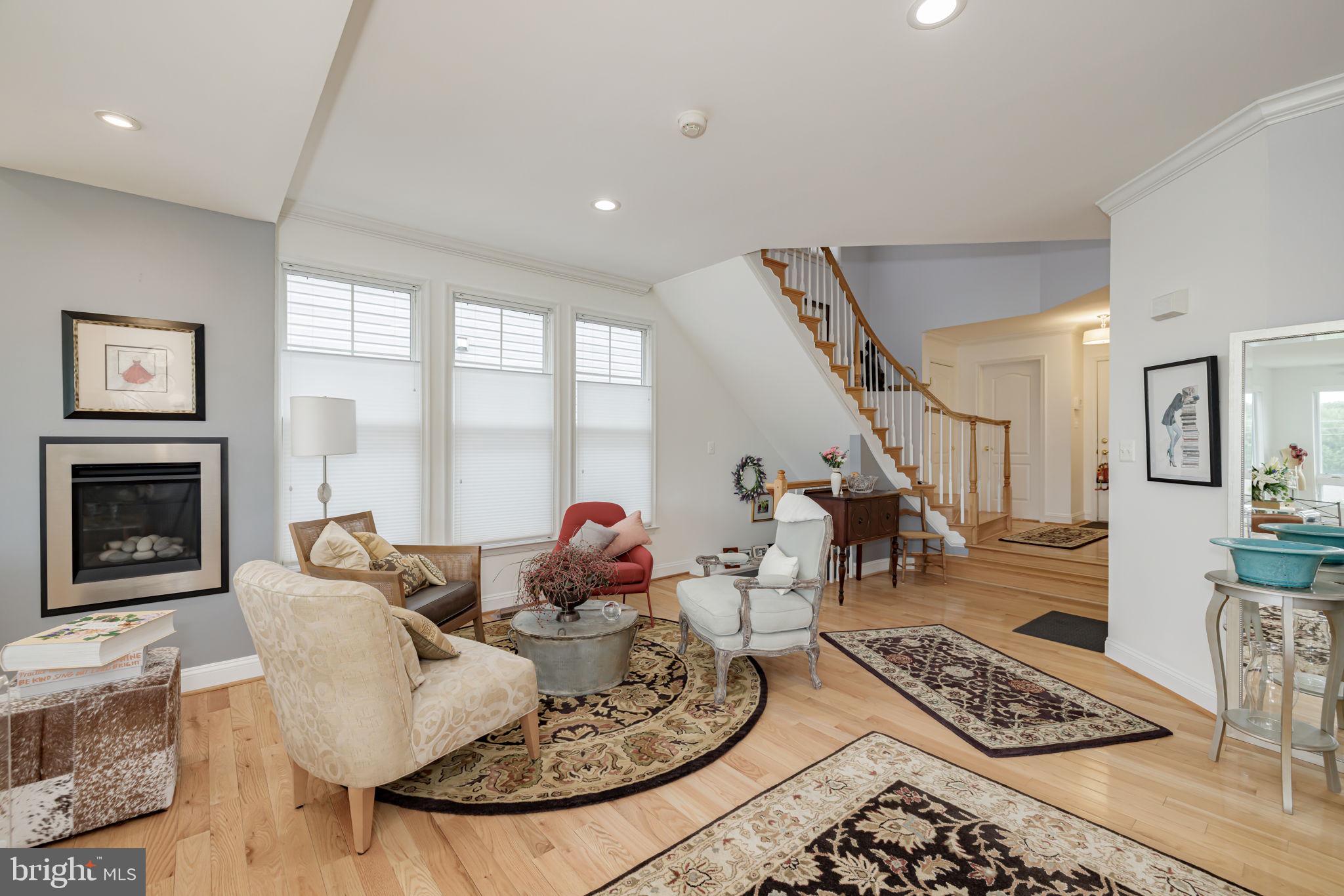 KINGSTOWNE - Residential