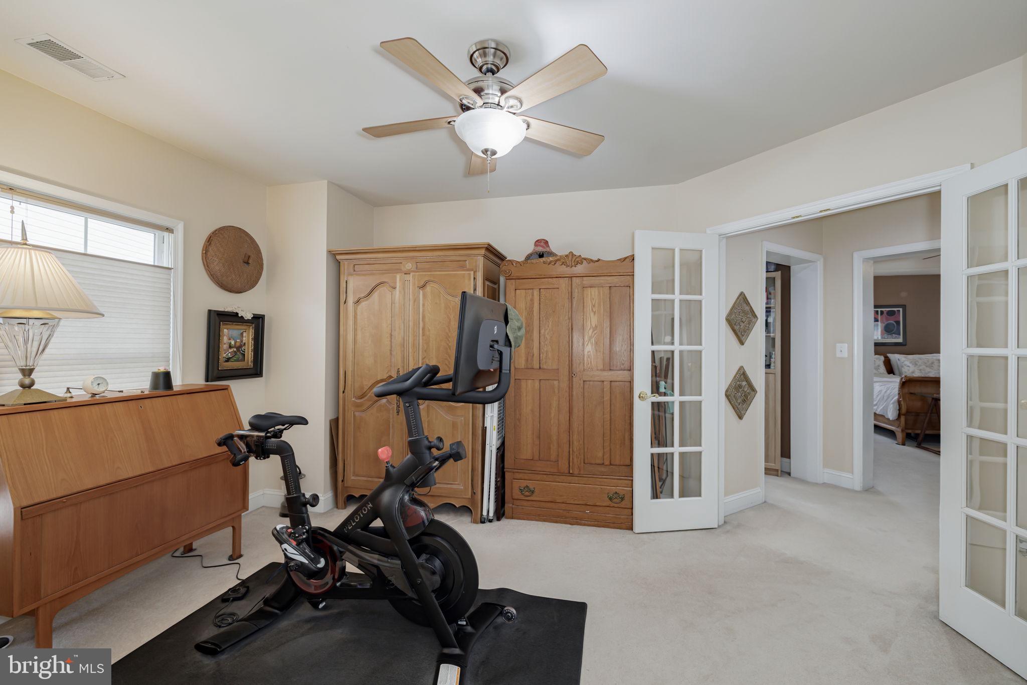 KINGSTOWNE - Residential