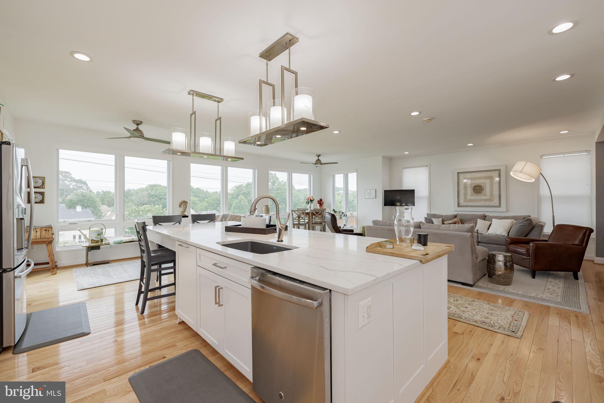 KINGSTOWNE - Residential