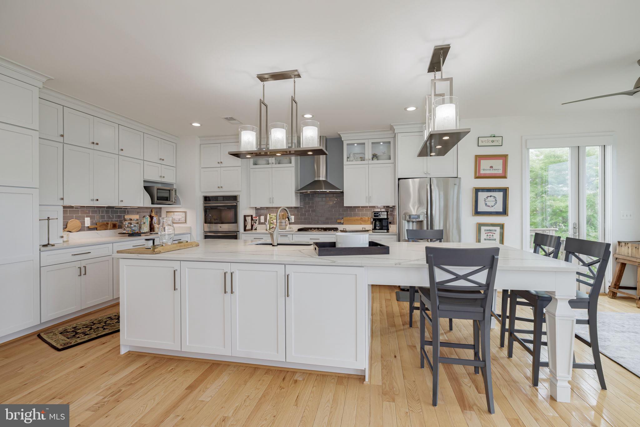 KINGSTOWNE - Residential