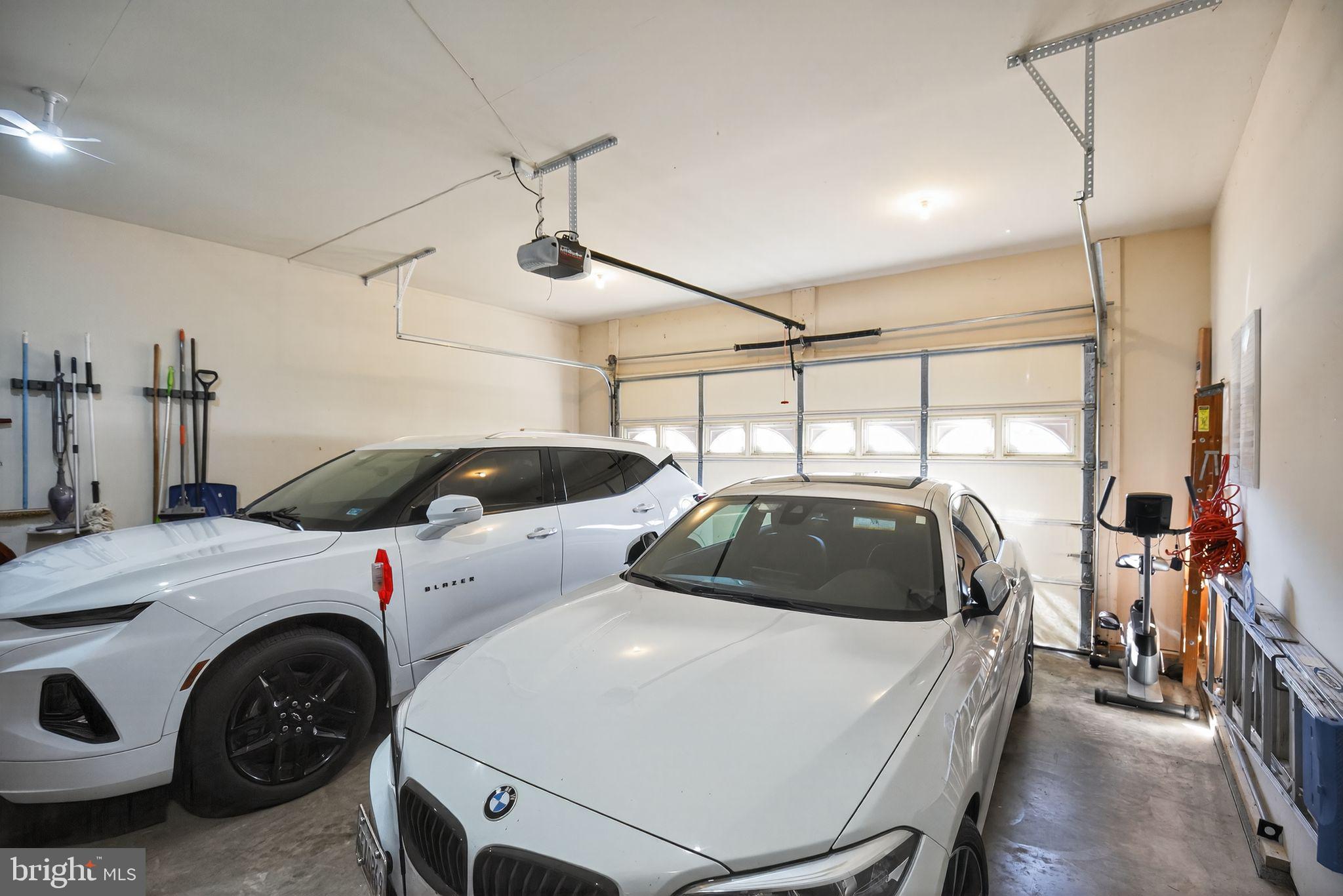 EMERALD HILLS - Residential