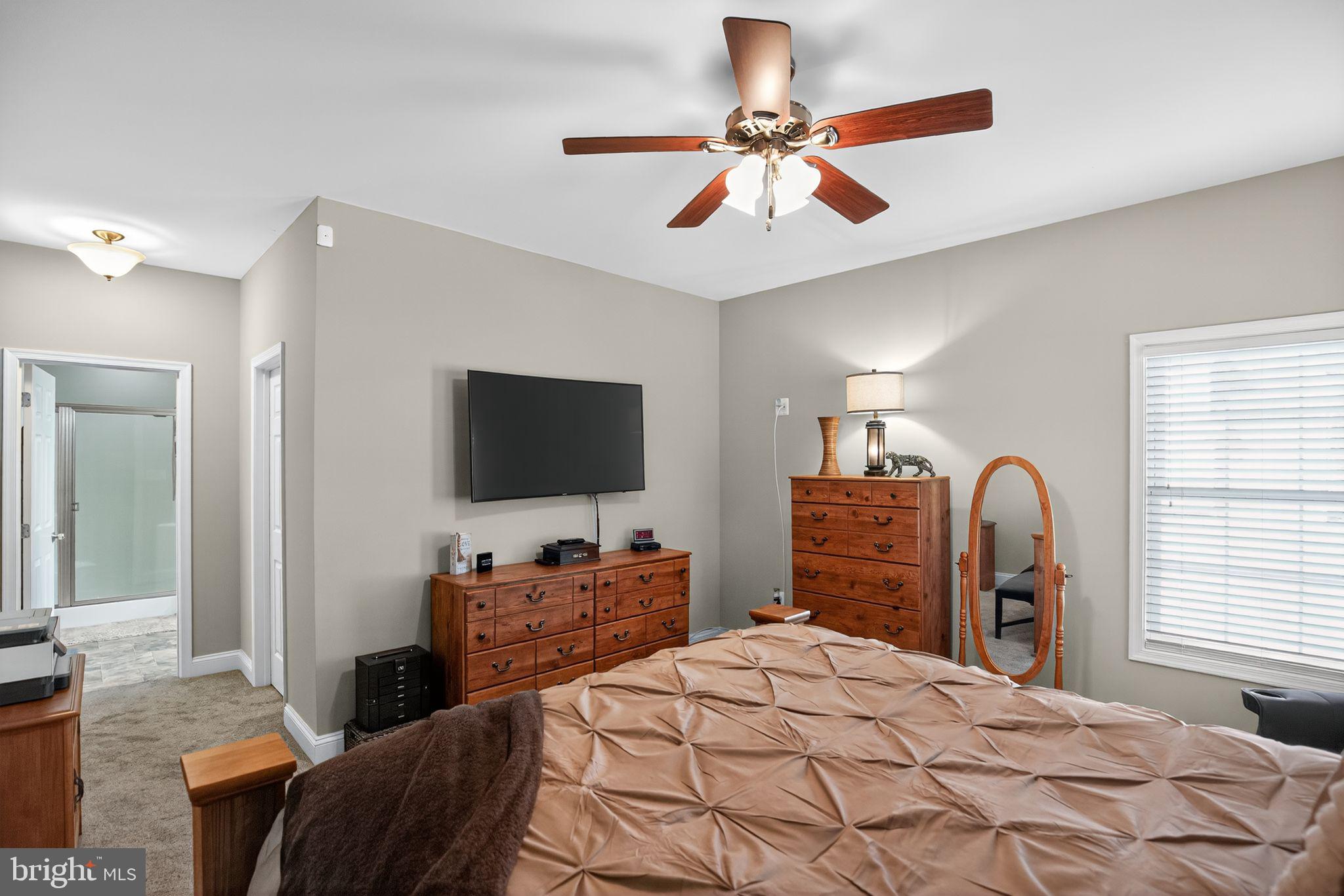 EMERALD HILLS - Residential