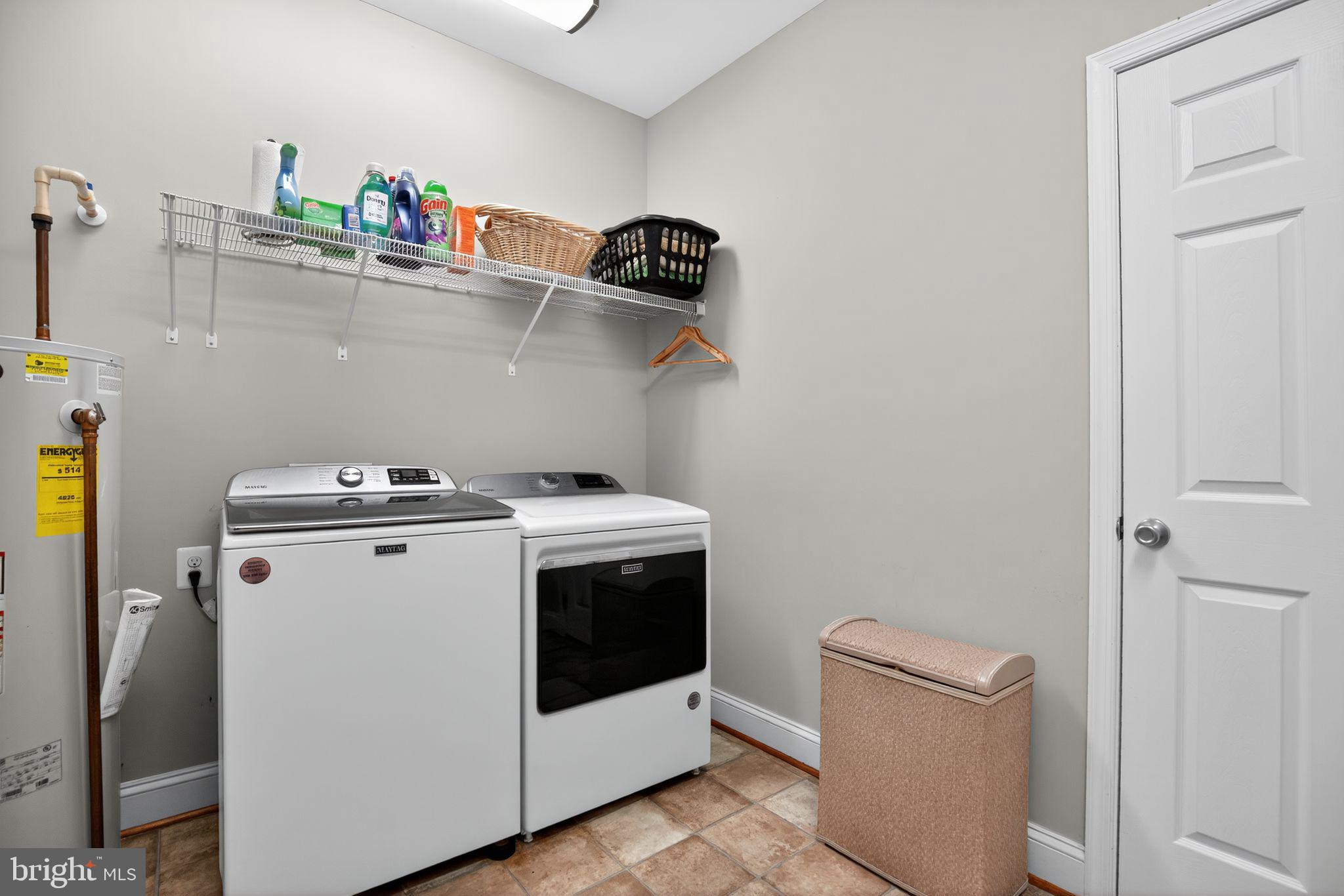 EMERALD HILLS - Residential