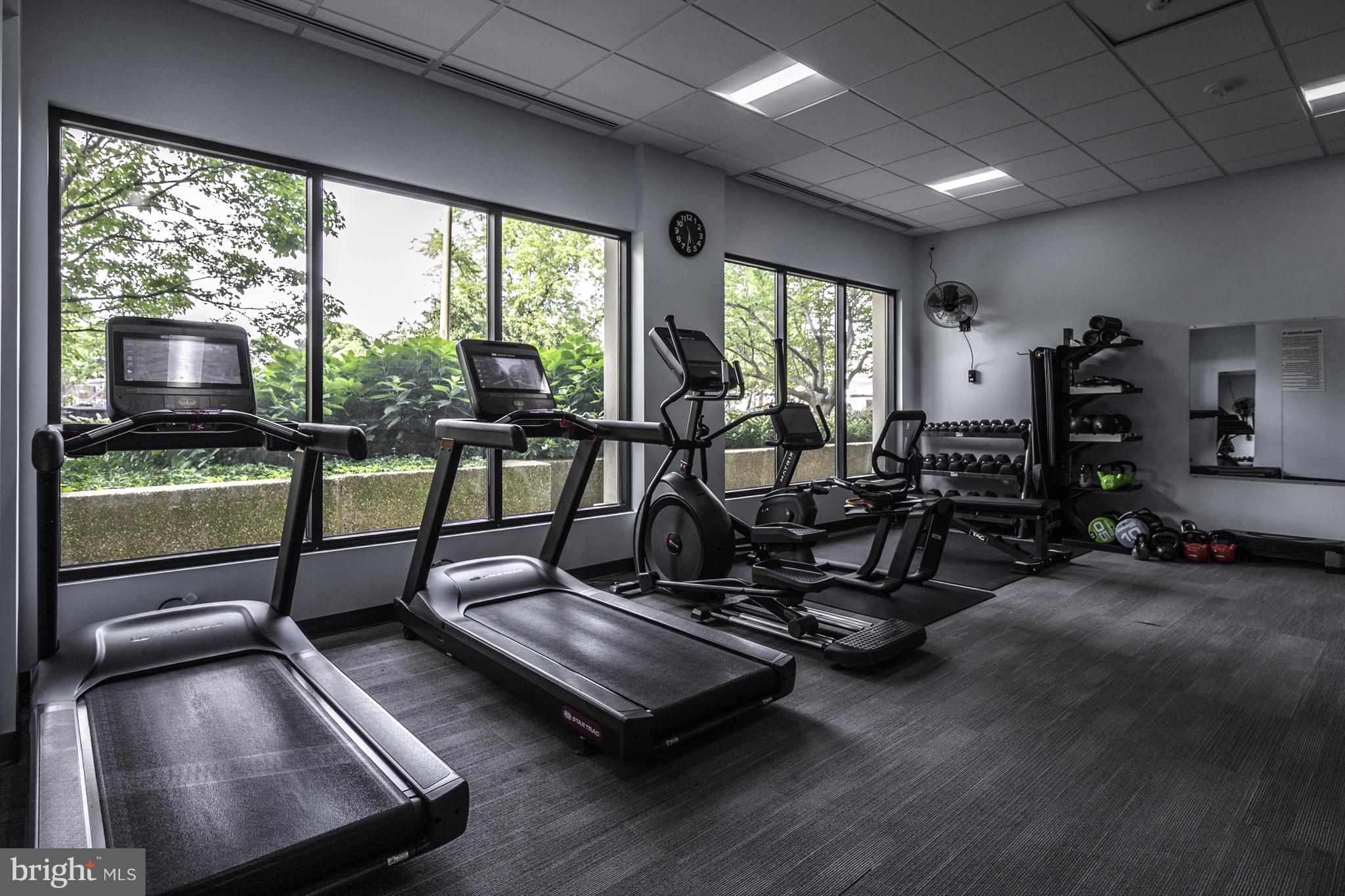 ALEXANDRIA HOUSE - Residential