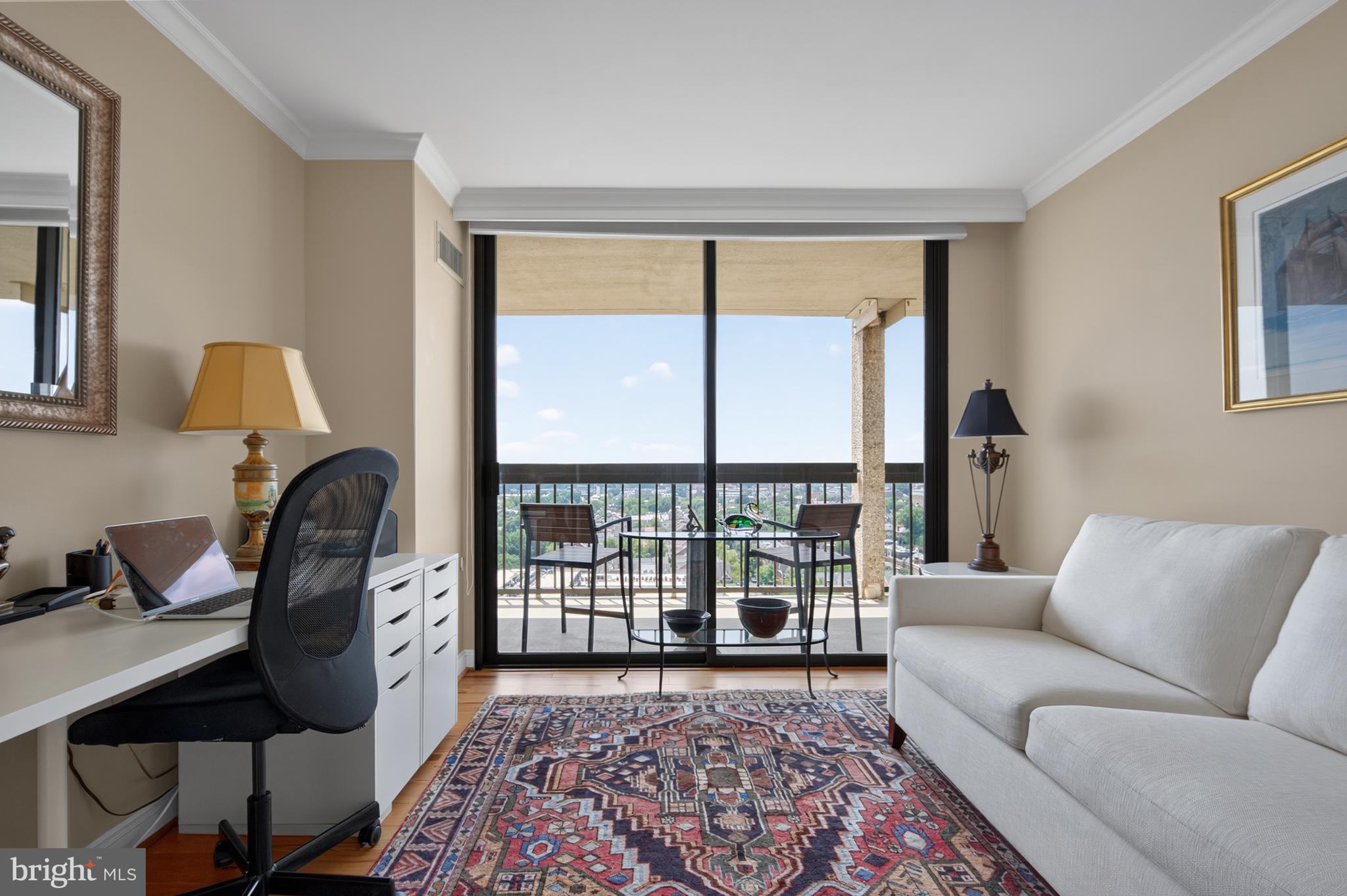 ALEXANDRIA HOUSE - Residential