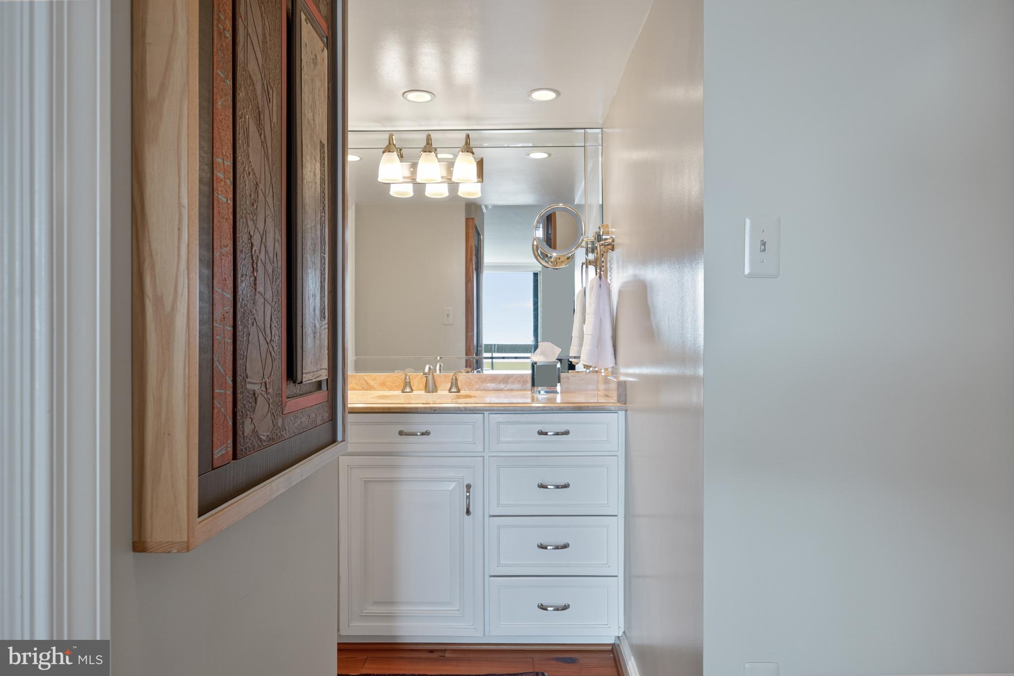 ALEXANDRIA HOUSE - Residential