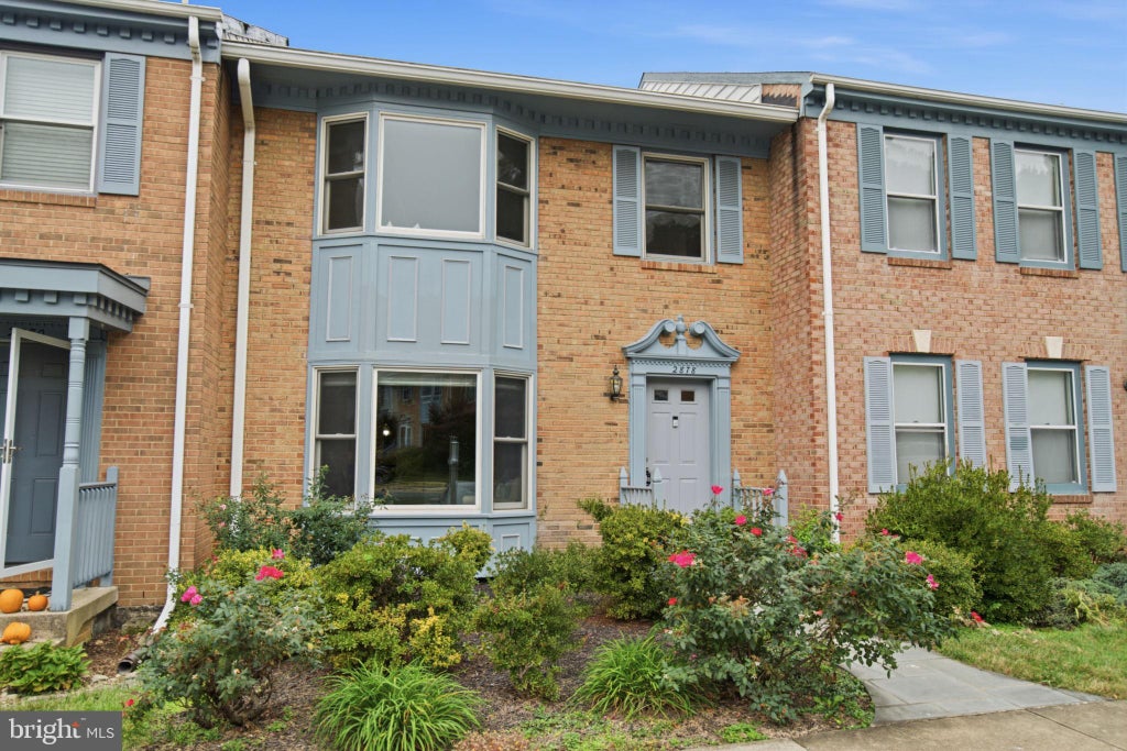 Photo of 2878 Yarn Court, FALLS CHURCH, VA 22042 (MLS # VAFX2343544)