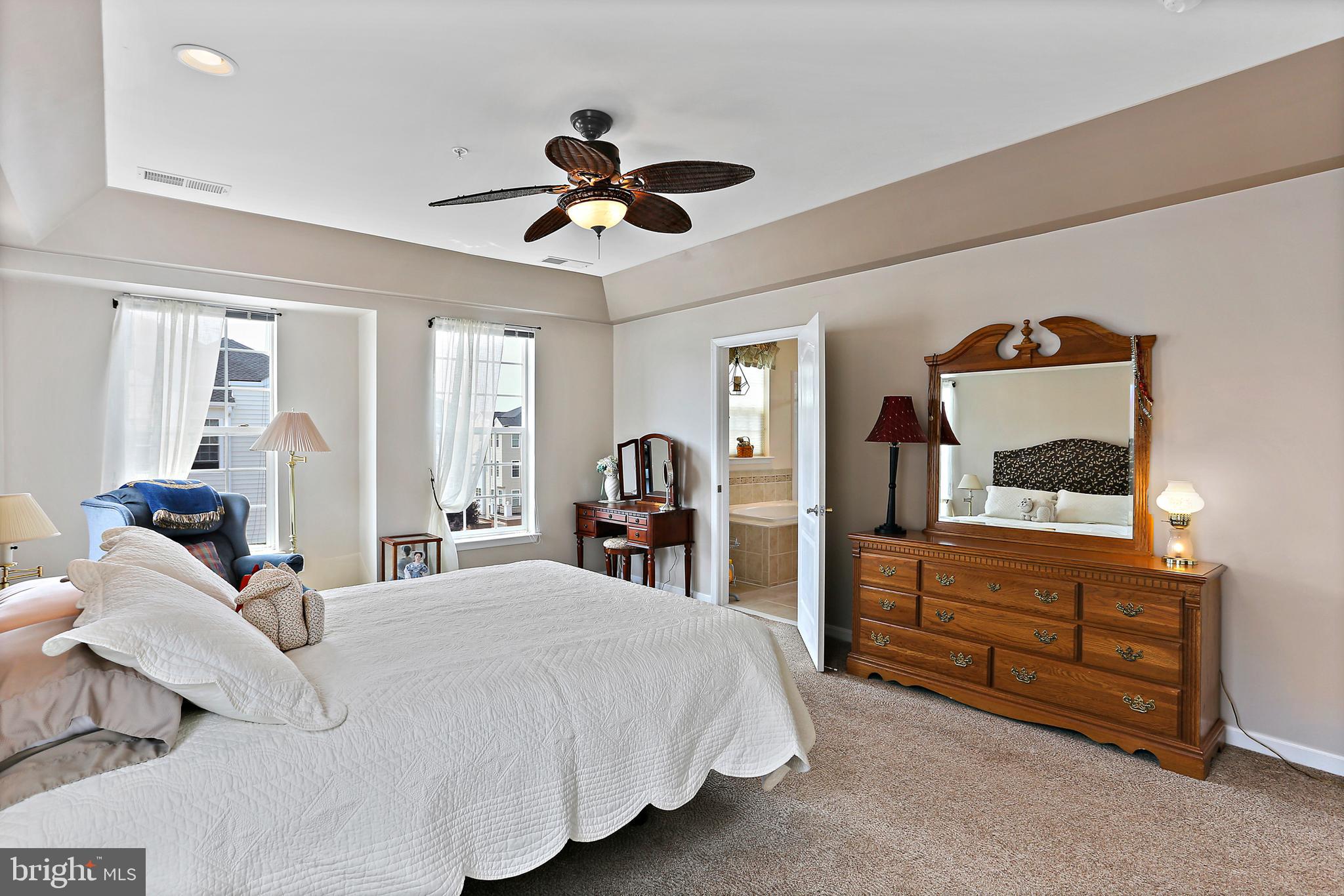 GATHERINGS AT LYNDWOOD - Residential