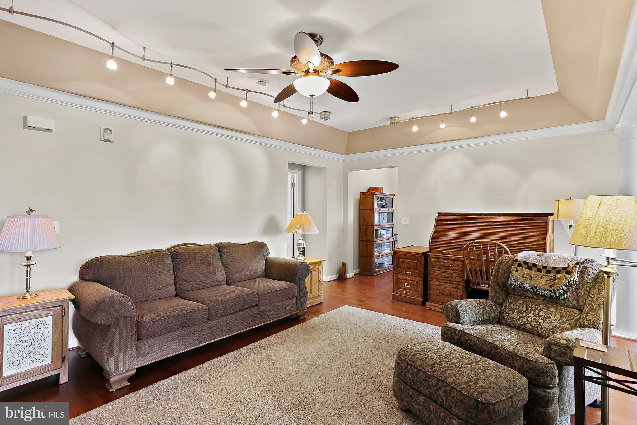 GATHERINGS AT LYNDWOOD - Residential