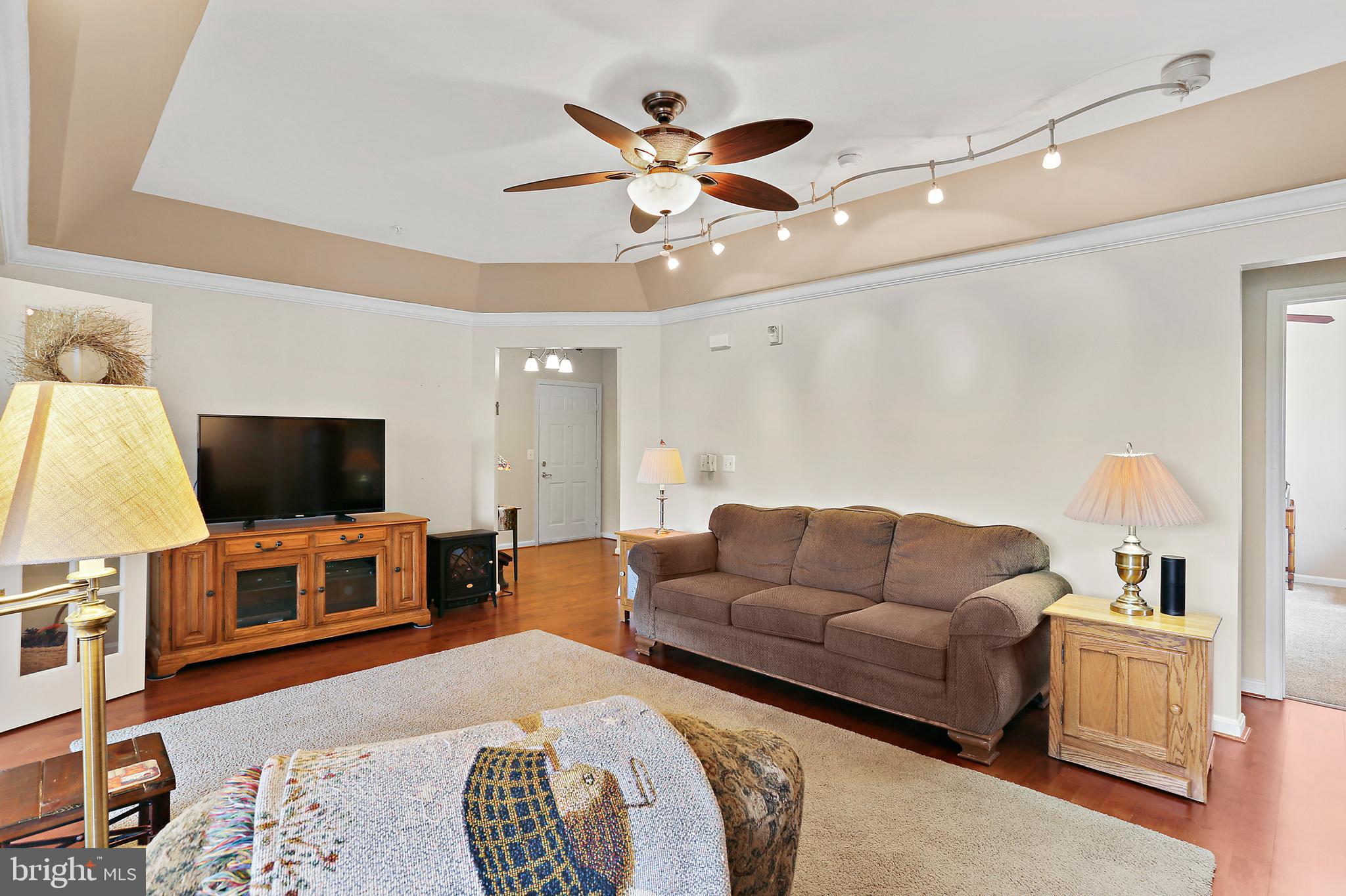 GATHERINGS AT LYNDWOOD - Residential