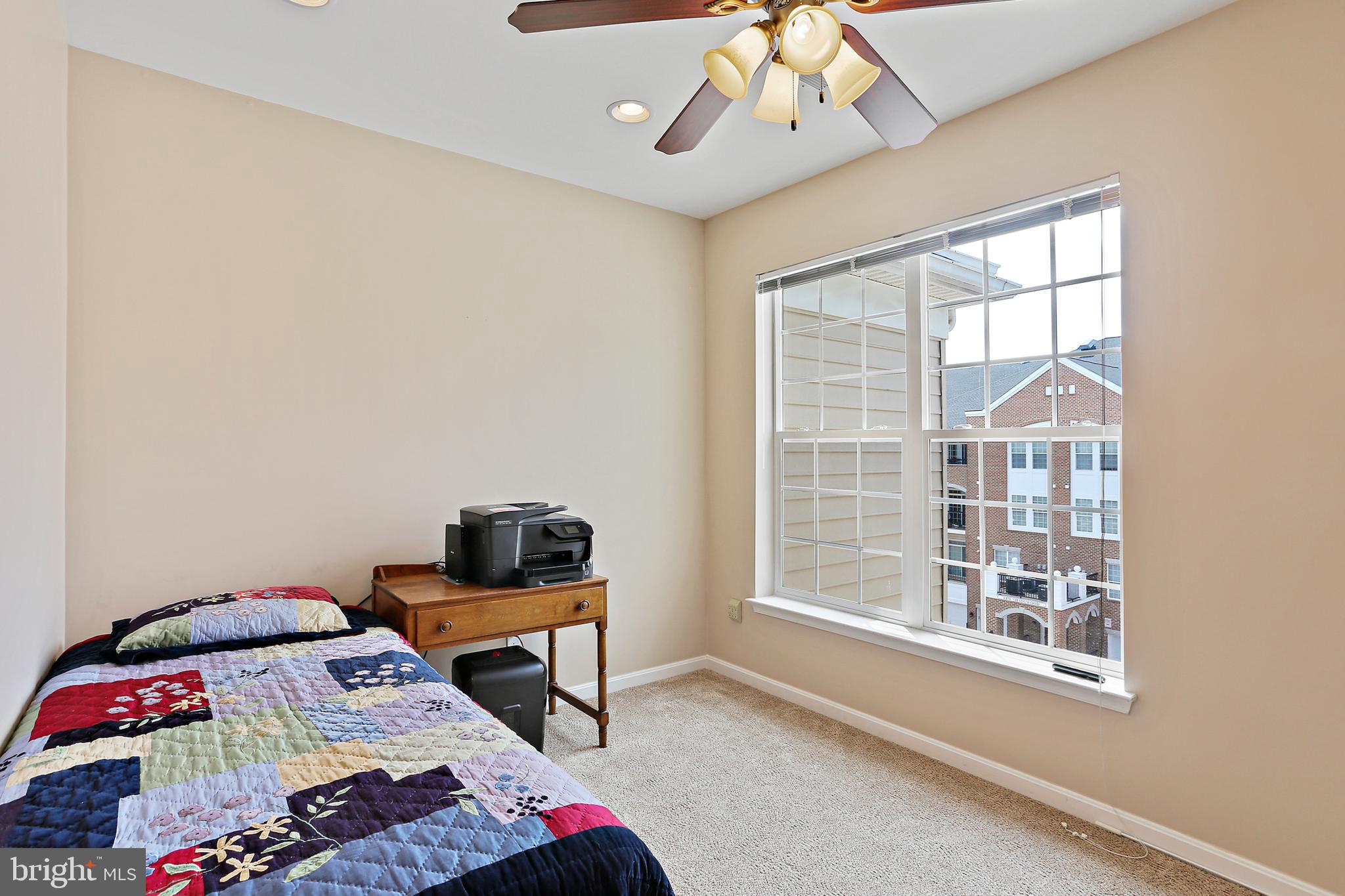 GATHERINGS AT LYNDWOOD - Residential