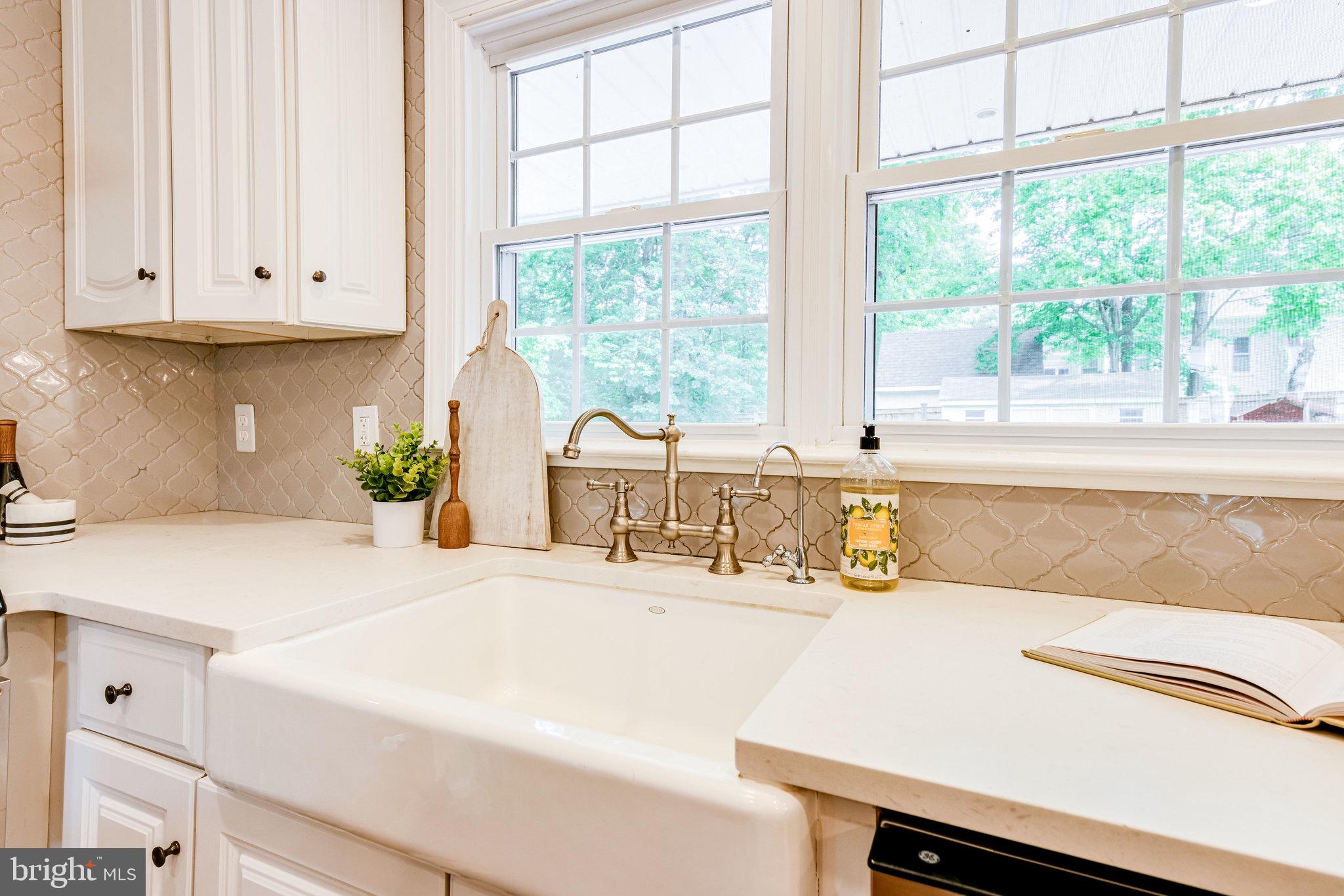 PLYMOUTH HAVEN - Residential