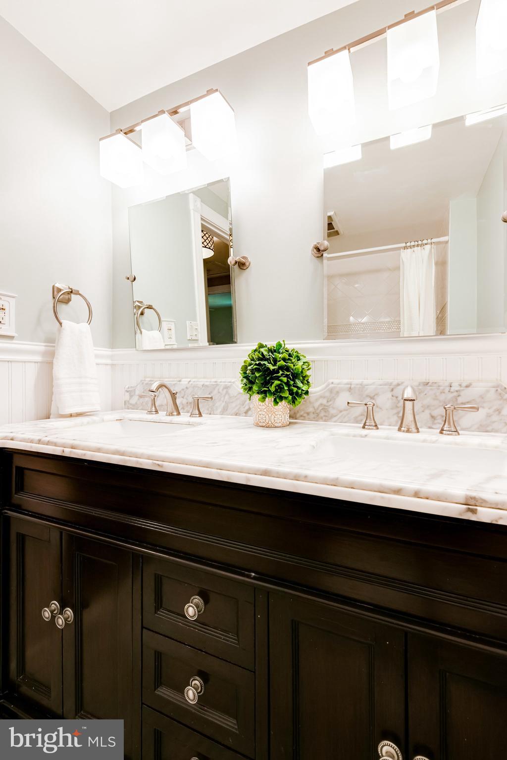 PLYMOUTH HAVEN - Residential