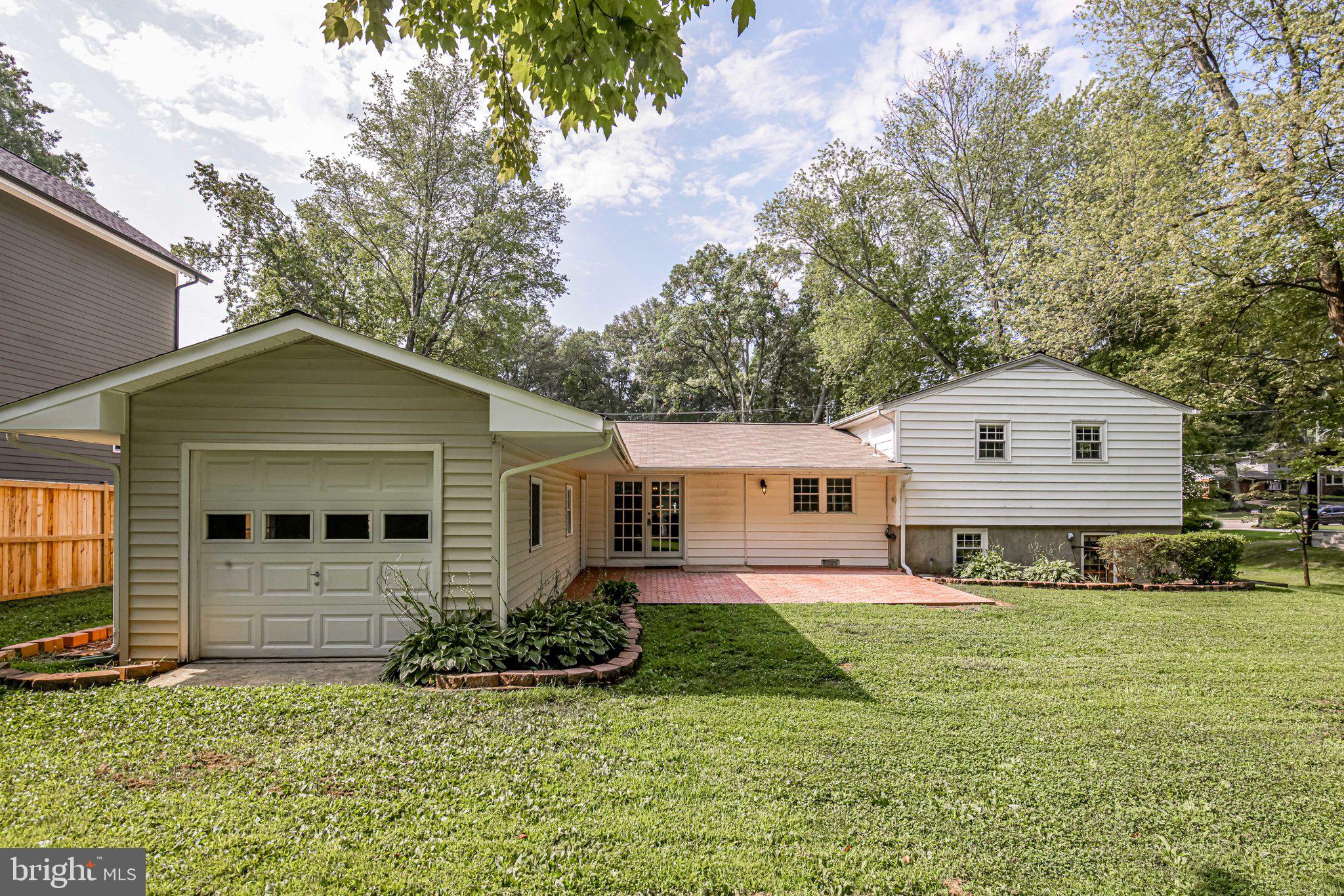 PLYMOUTH HAVEN - Residential