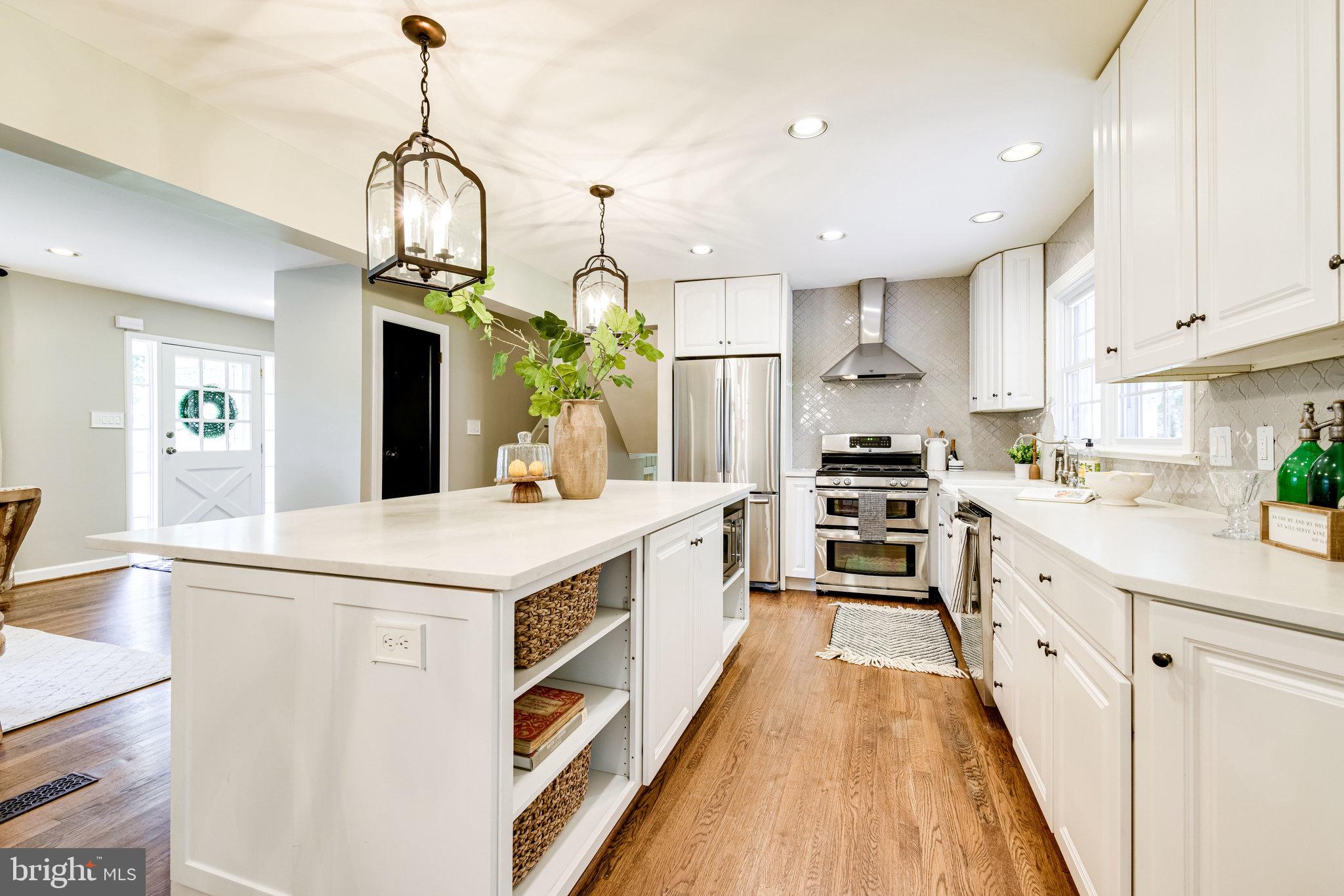 PLYMOUTH HAVEN - Residential