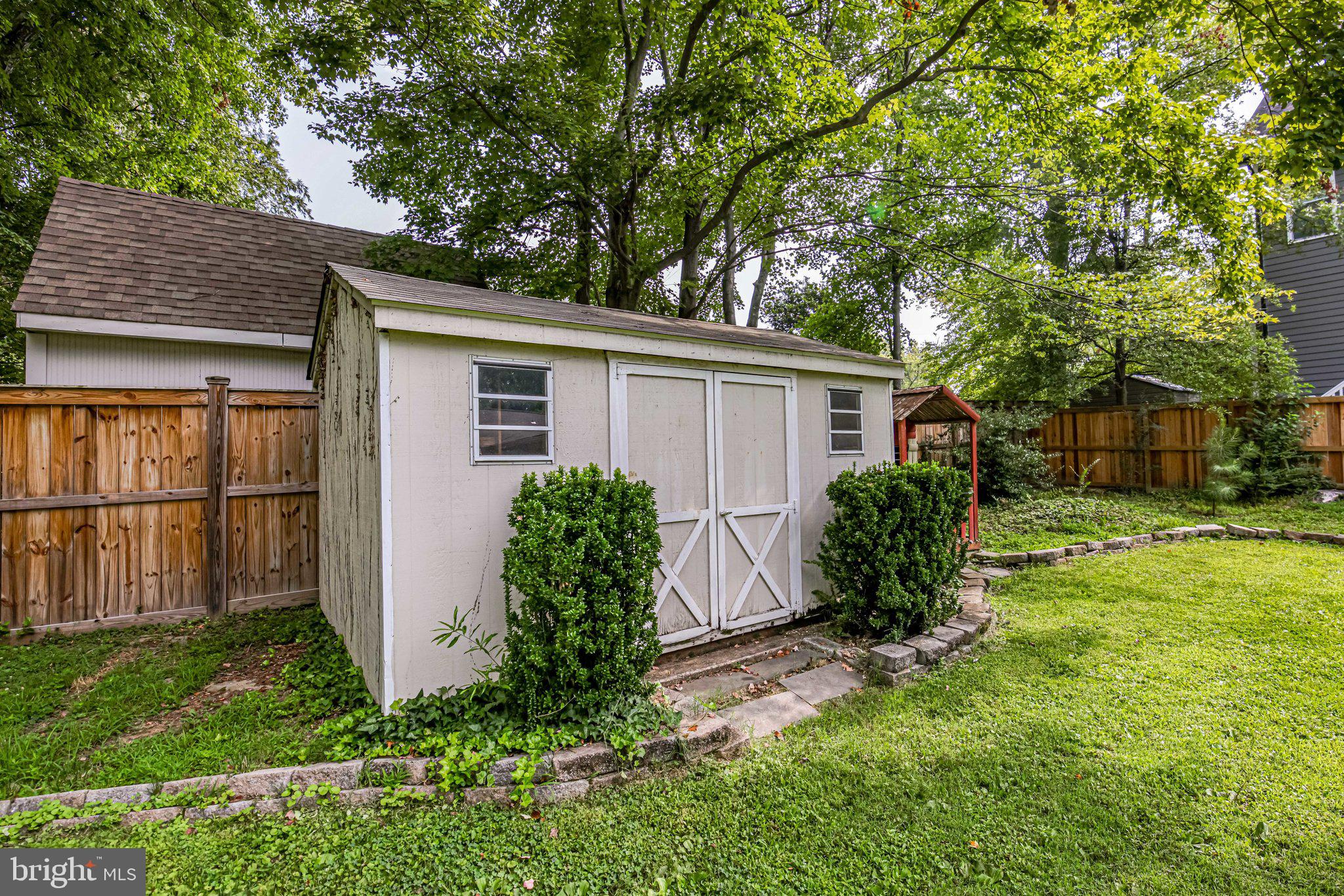 PLYMOUTH HAVEN - Residential