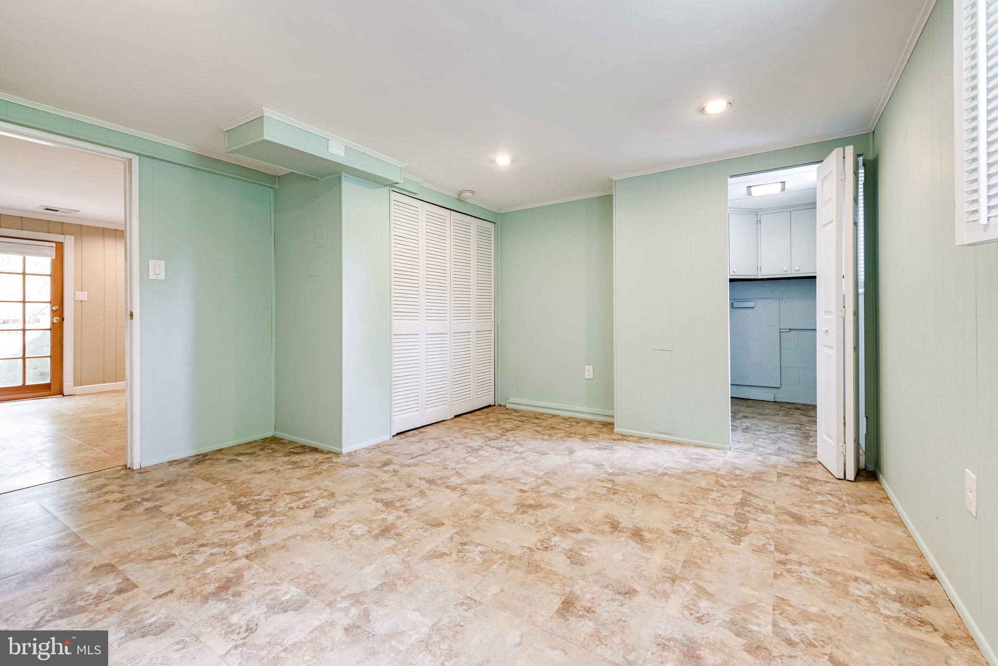 PLYMOUTH HAVEN - Residential